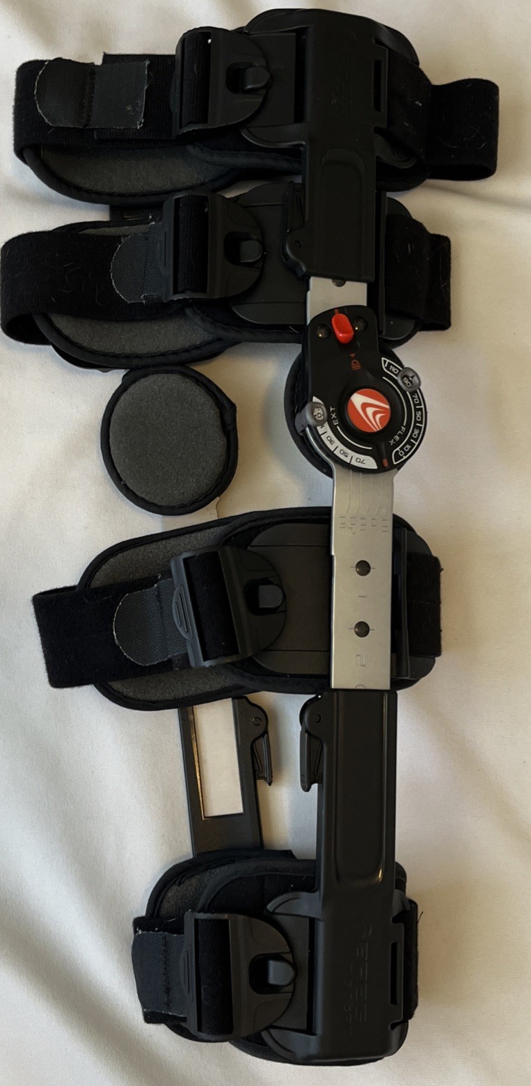 Breg T Scope Knee Brace Post Op Hinged Adjustable Left Right Universal Adult