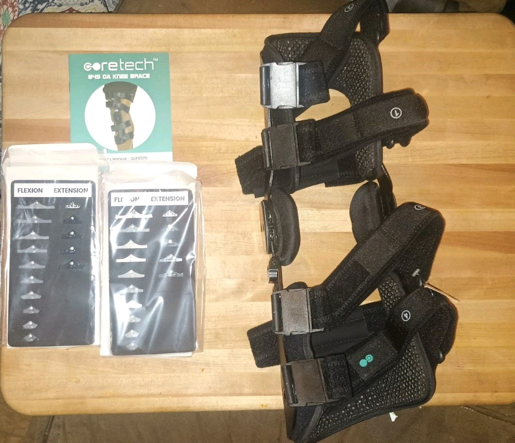 Coretech 845 OA Knee Brace Right Size Small With Manual & Angle Adjusters & Key