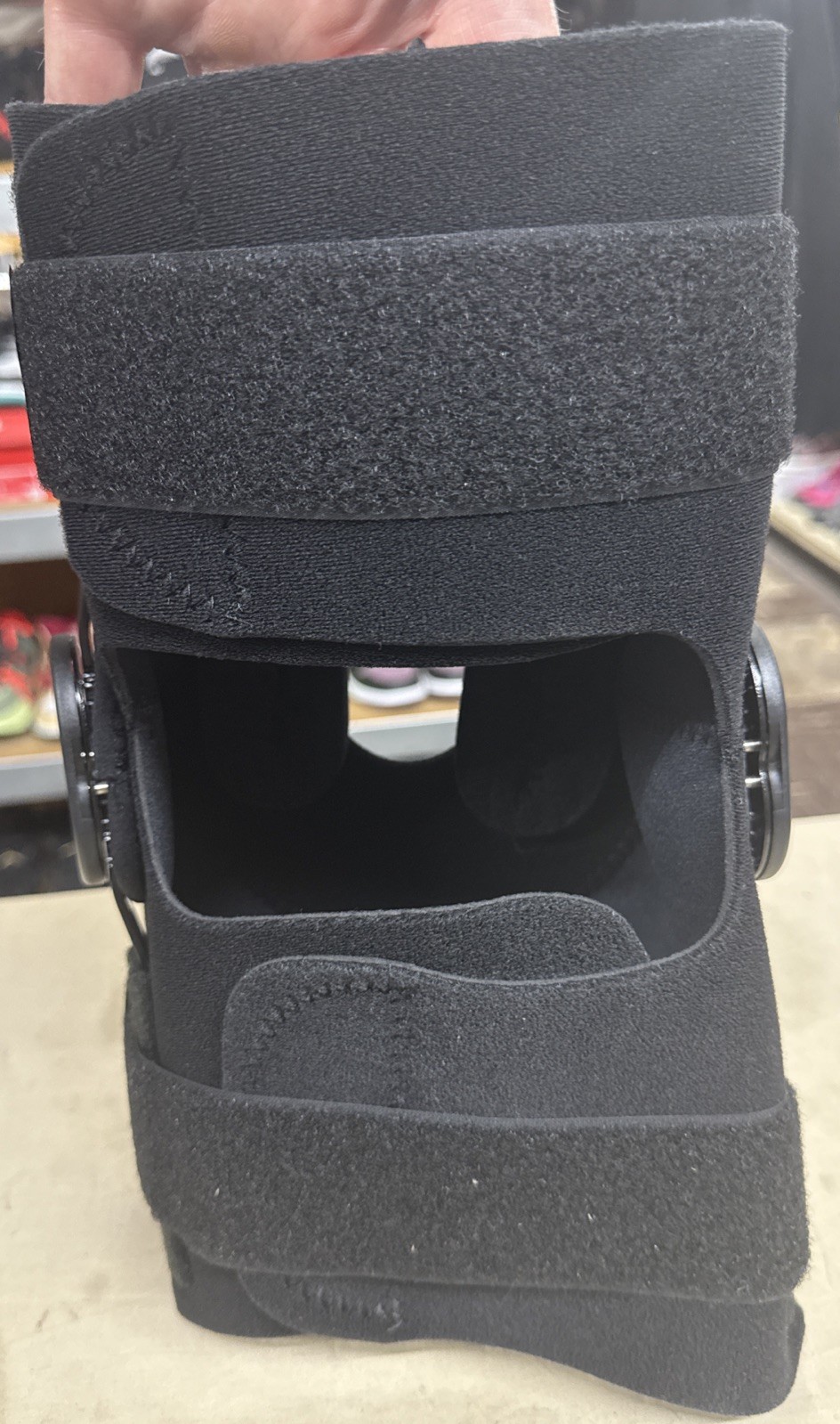 New Thermotek Hinged Knee Brace L/XL Support Protection 13”