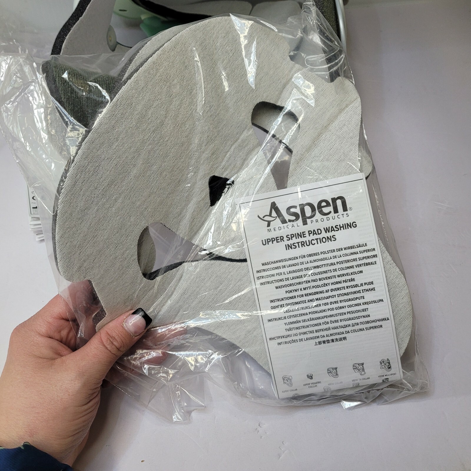 Breg 100085-000 Vista TX Collar Set