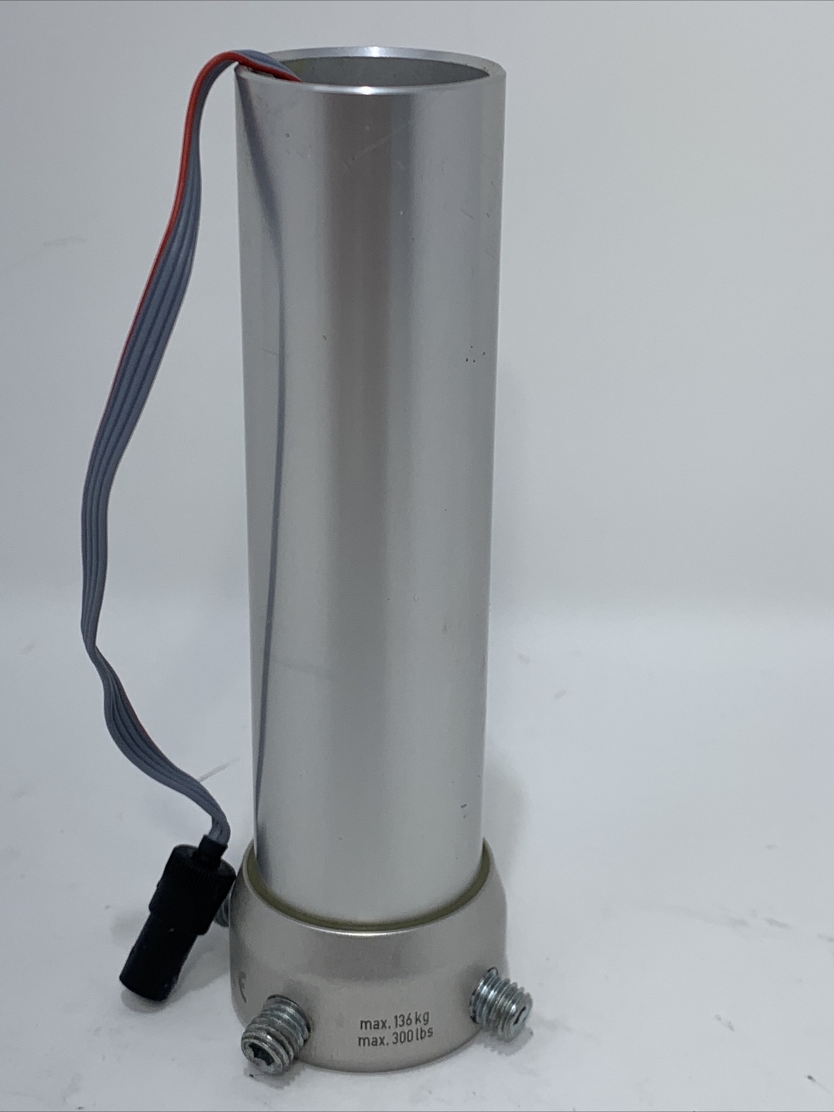 ottobock otto bock c-leg tube adapter. prosthetic pylon. c-leg pylon