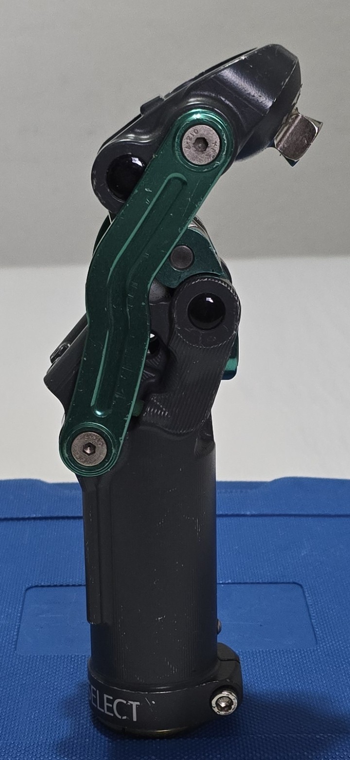 Seattle Select Stance Flexión Polycentric Prosthetic Knee In Excellent Condition