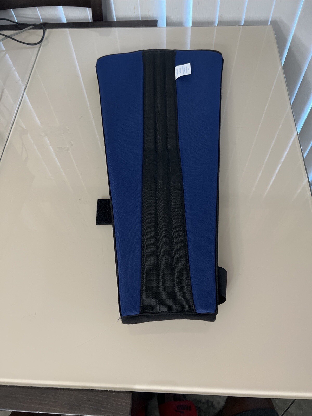 KNEE/LEG – SUPPORT/BRACE DJO Medium WITH ADJUSTABLE STRAPS