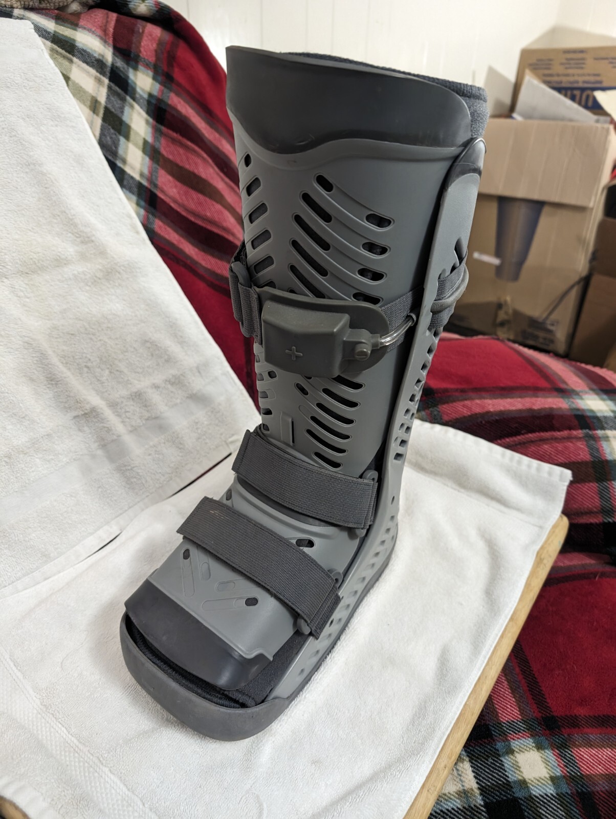 Ossur Rebound Diabetic Walker – Plantar Foot Ulcers – Size Medium
