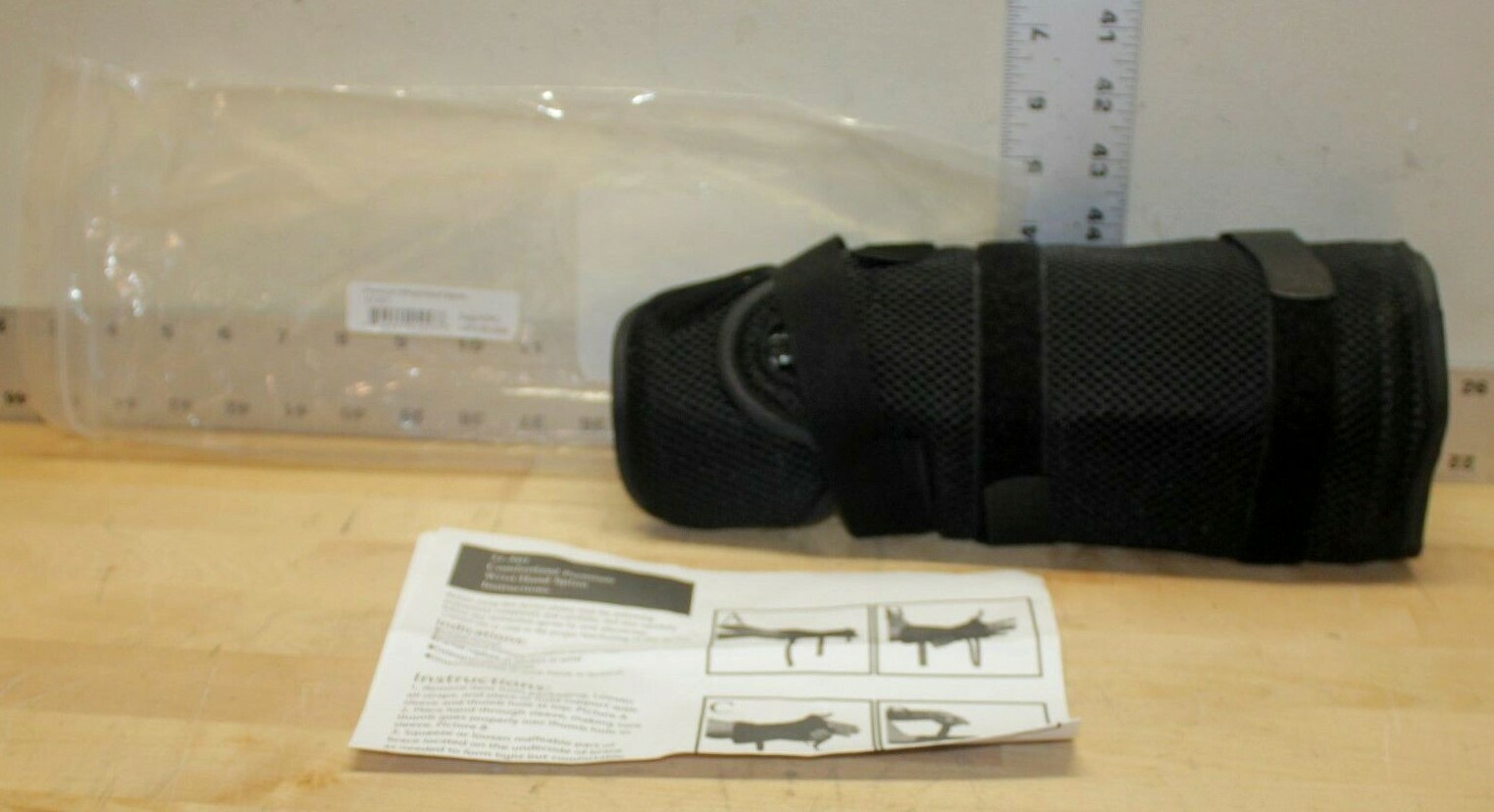 Comfortland Premium Wrist Hand Splint 31-501 (New)
