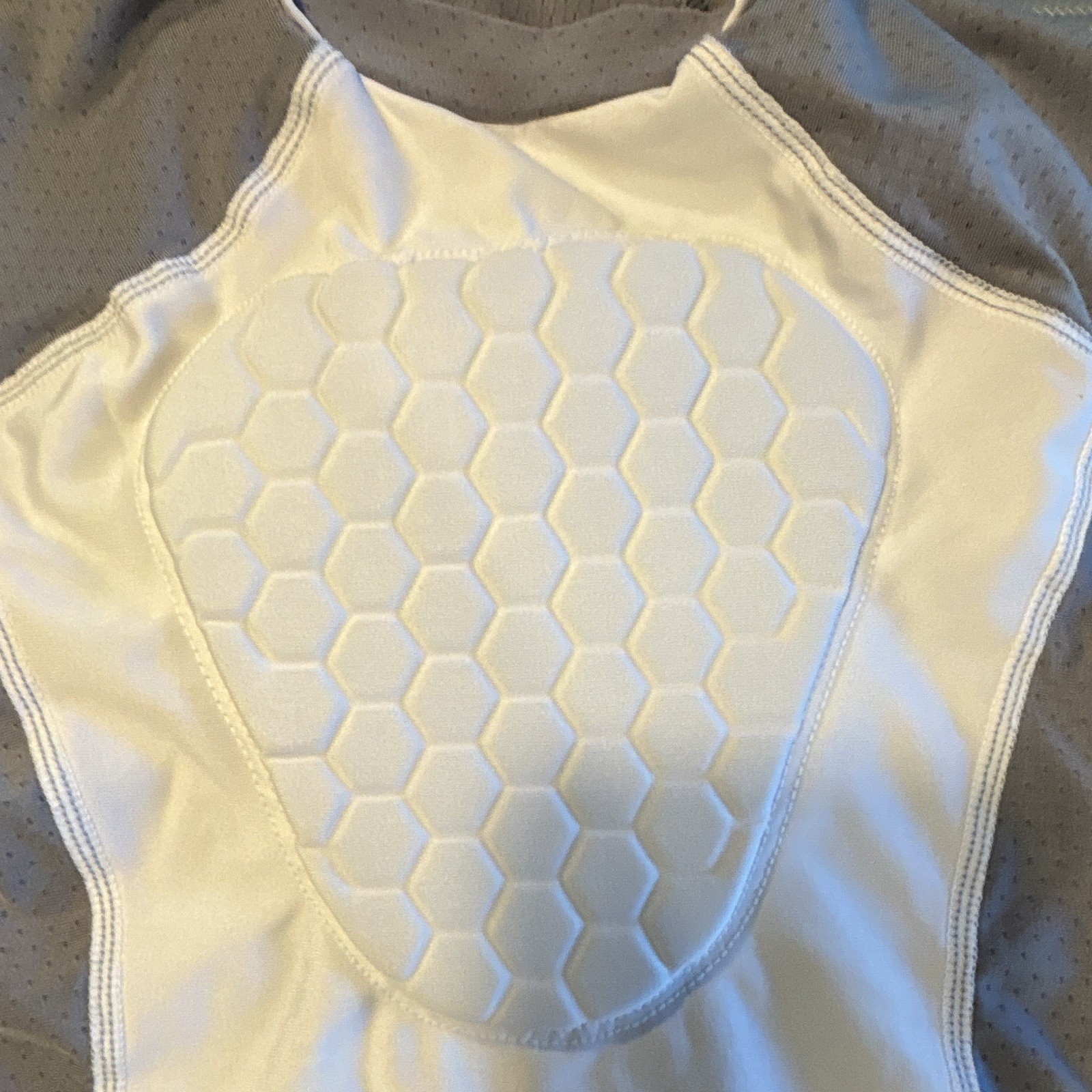 McDavid HEX Youth Small Chest Protective Padded baseball Sleeveless Shirt W/G