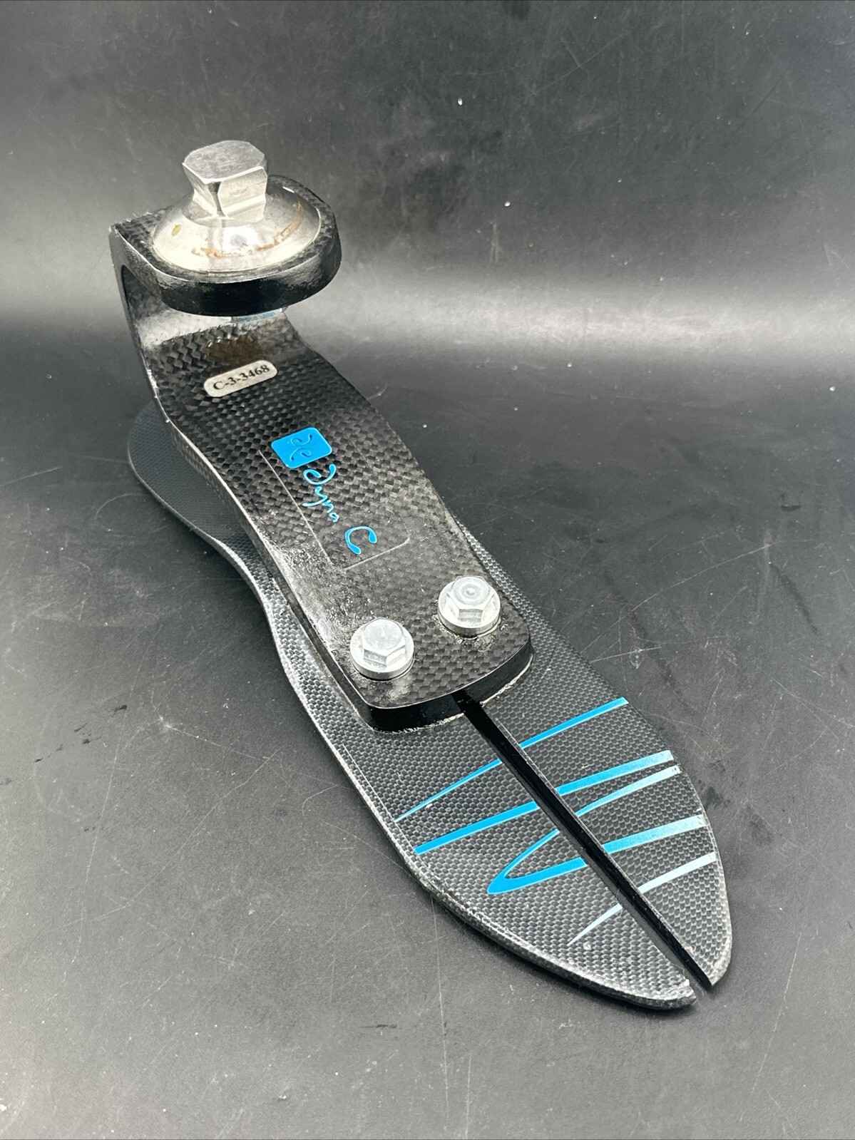 Proteor Dyna C Prosthetic Foot. Size 28. Category 3. No Shell.