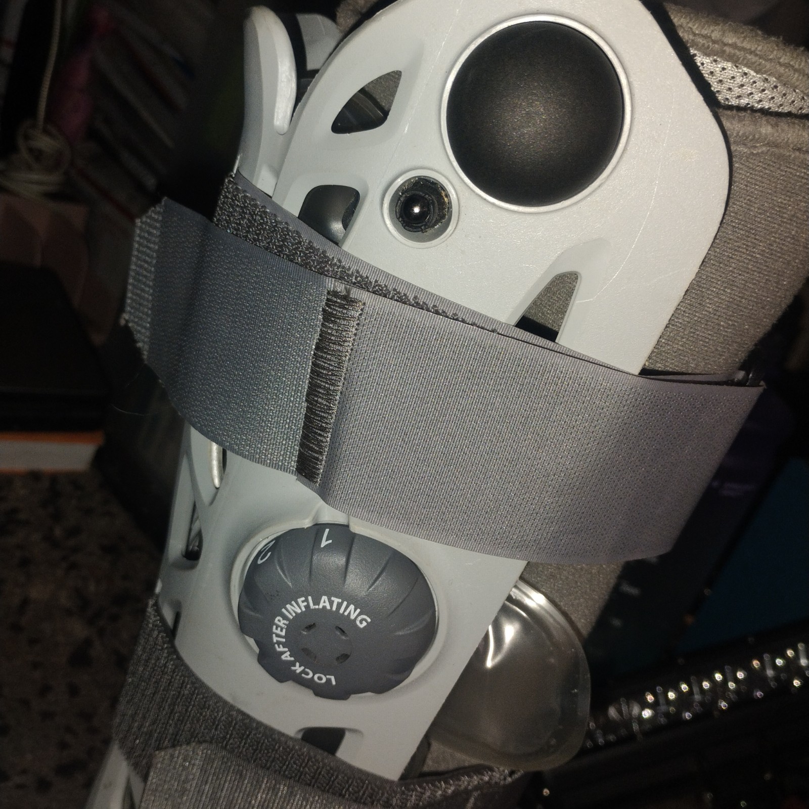 Aircast AirSelect Walker Boot Inflatable Orthopedic Fracture Boot Gray SoftStrik