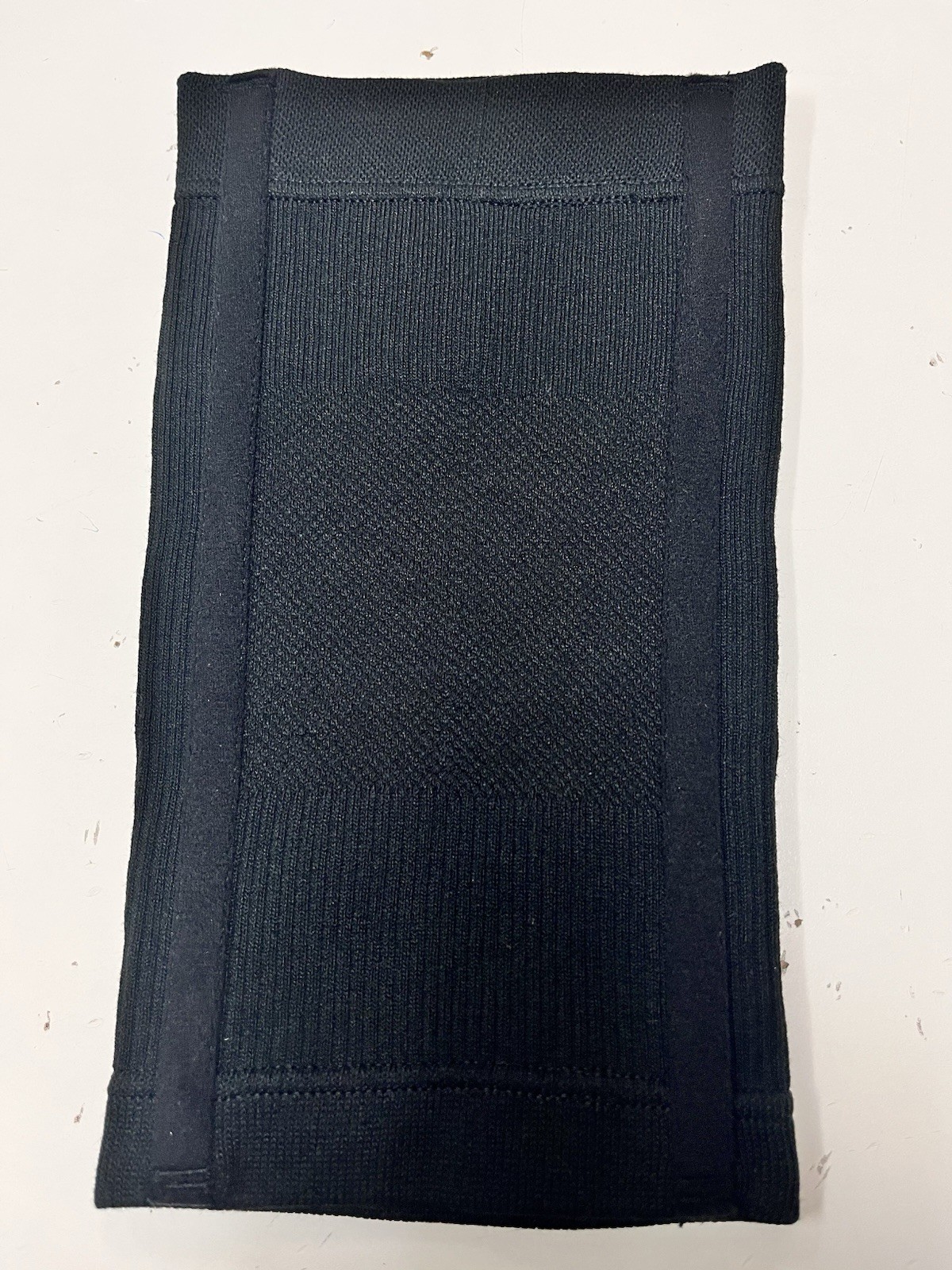 Incrediwear’s Knee Sleeve XXL Black Compression Brace pain relief