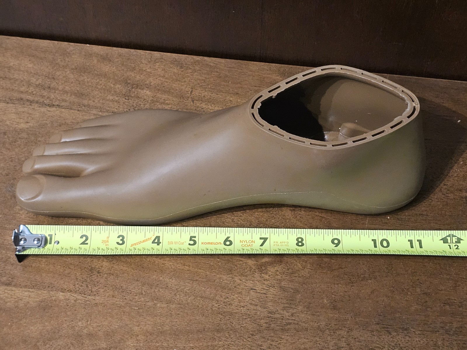 Ottobock Taleo Prosthetic Foot Shell – Right, Size 30: 2c15 = R30/15N