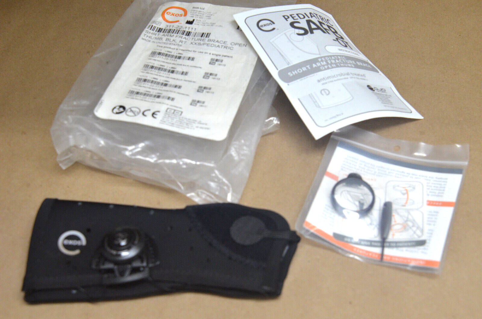 Exos Short Arm Fracture Brace-Open Thumb XXS RT, Blk 311-22-1111 (U-A)