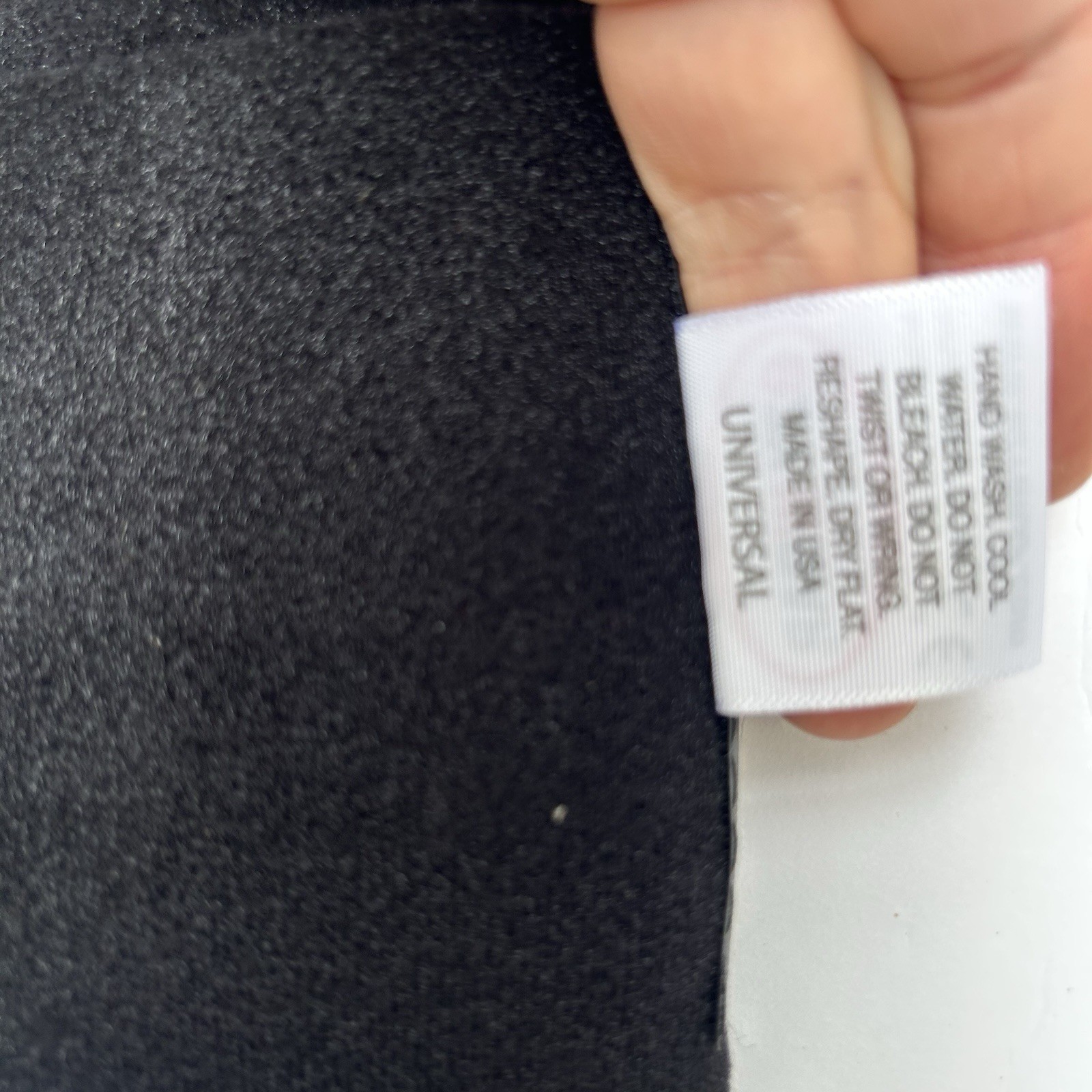 New Sealed Ezy Wrap Universal Cryotherapy Hot Cold Therapy Compression Adjusts