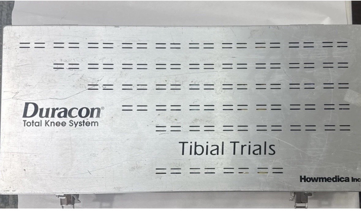 Howmedica Duracon Total Knee System 6633-9-070