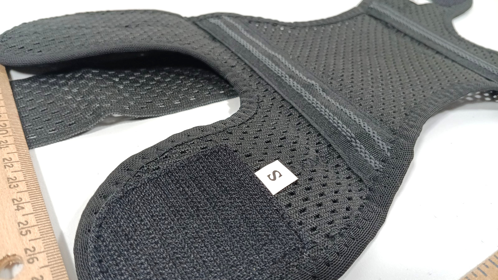 Patella Knee Brace Breathable Hook Loop Wrap New Open Box Size Small Huetide