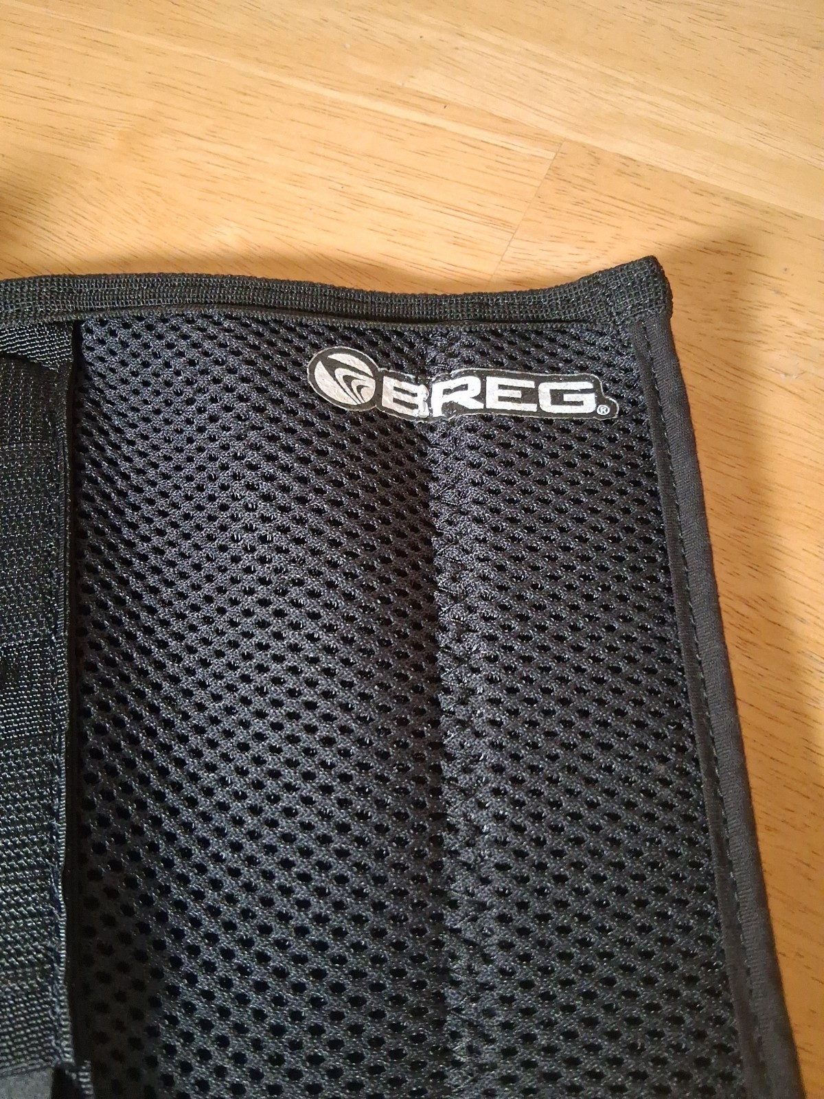 Breg ShortRunner SR Airmesh OB Hinged Knee Brace Black Small