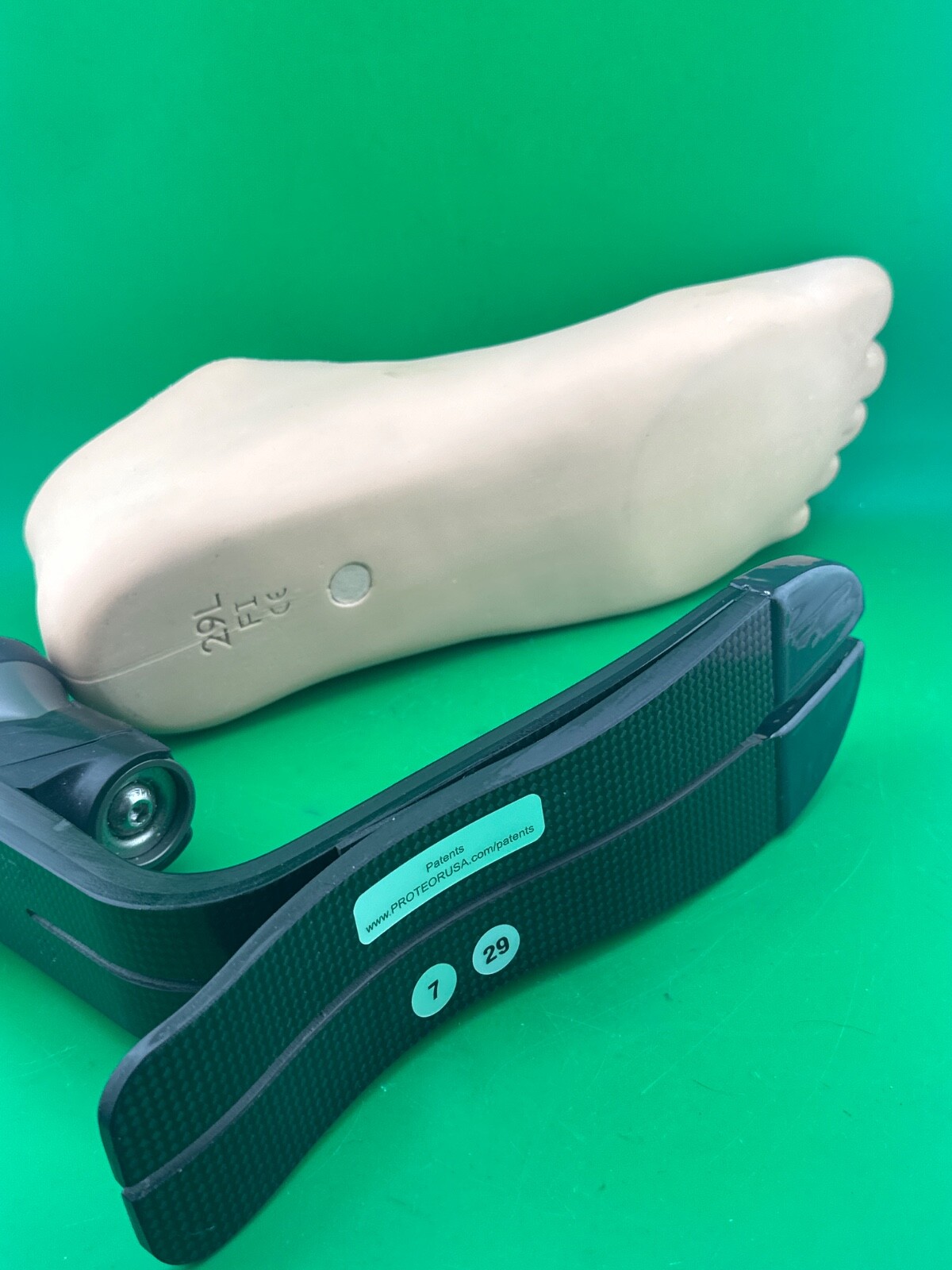 Proteor freedom shock wave shockwave prosthetic foot size 29 category 7 left