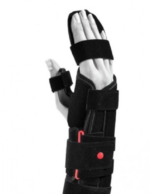 Donjoy PolyForm Wrist-Finger & Thumb Brace SIZE M WRIST 16-19 cm