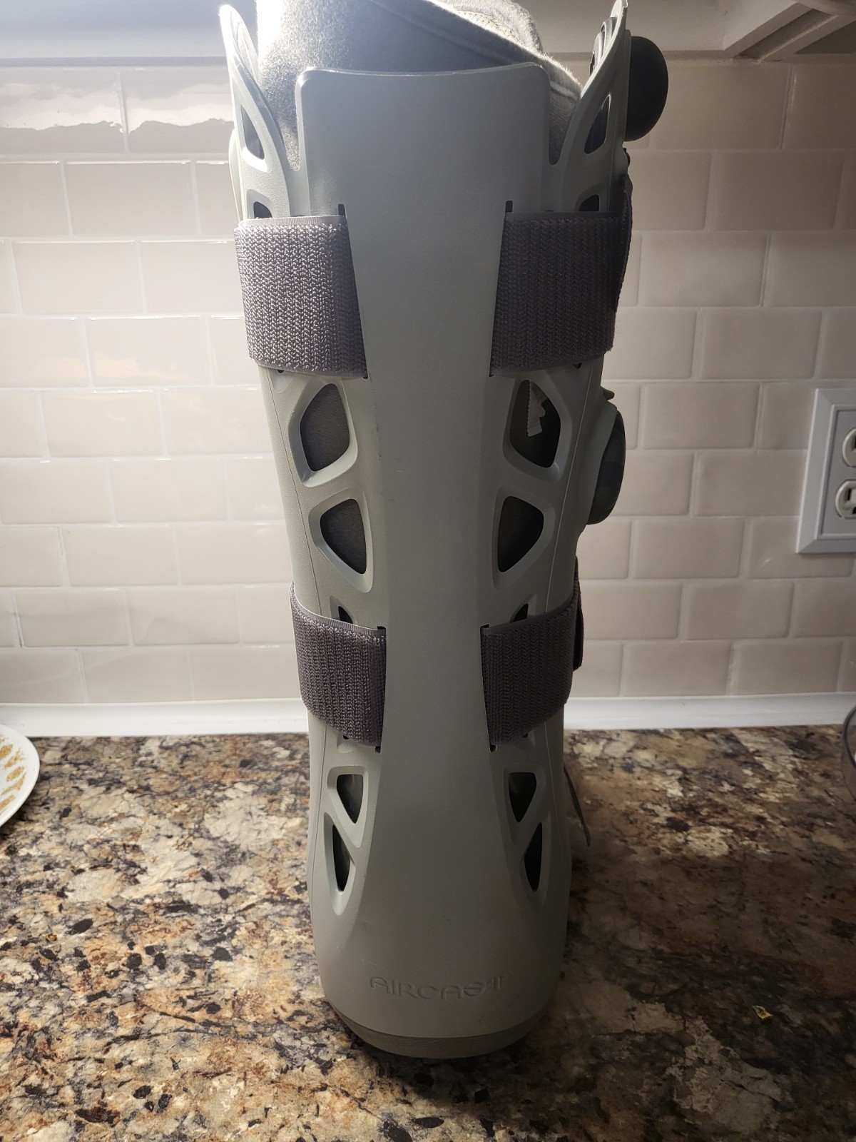 Aircast Softstrike Air Pump Walking Boot, Cast for Broken Sprained Ankle, Large