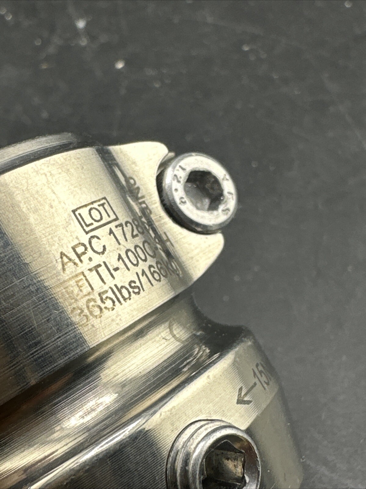 APC Short 30mm Diameter Prosthetic Tube Clamp. Titanium, TI-100C-SH.