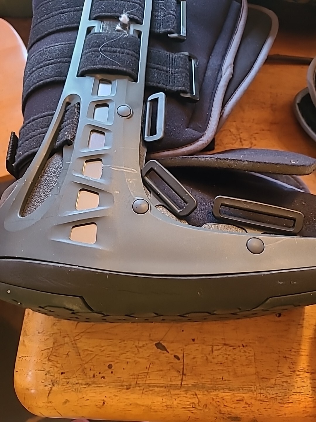 Donjoy Maxtrax 2 II Medium Walker Boot Ankle X2 Brace Support