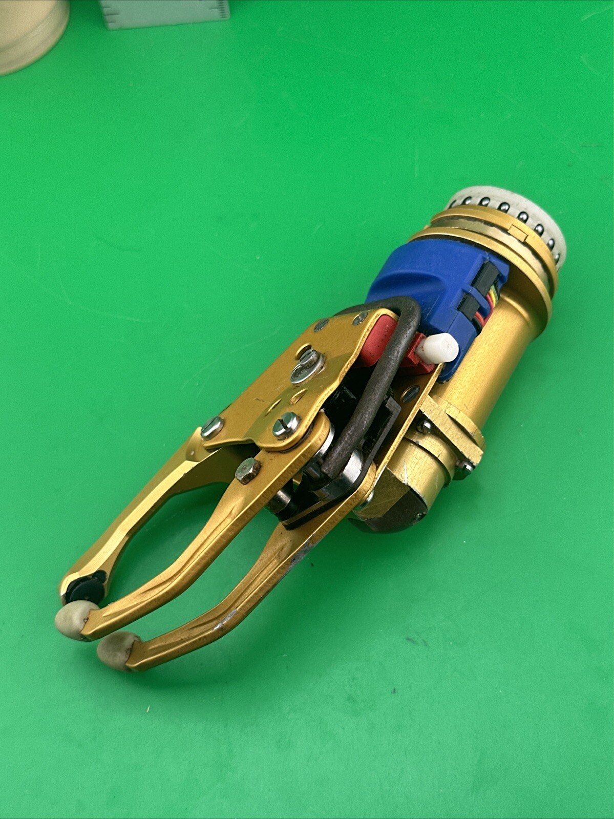 Ottobock Otto Bock SensorHand Speed Myoelectric Prosthetic Hand Left PARTS ONLY