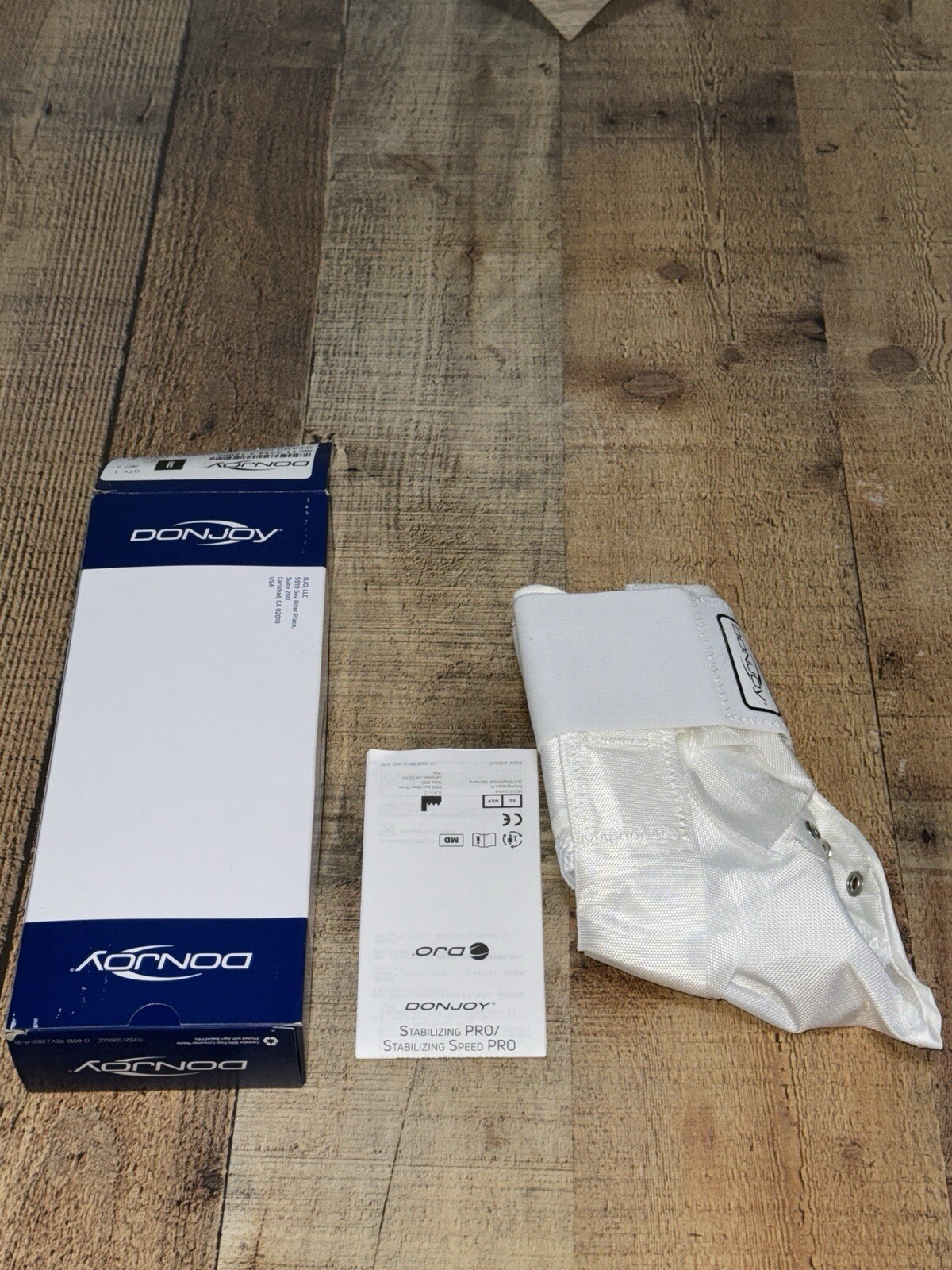 DonJoy Stabilizing Pro Ankle Support Brace, White, Medium