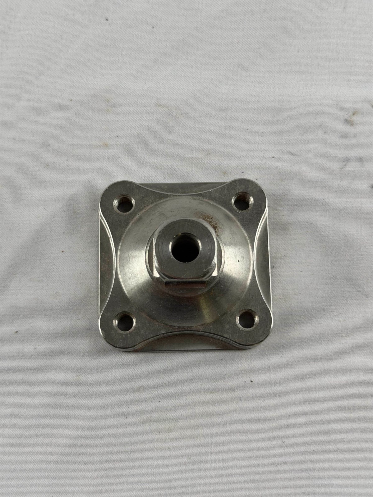 Prosthetic Modular 4-Hole Base Plate Adapter – Orthopedic Alignment