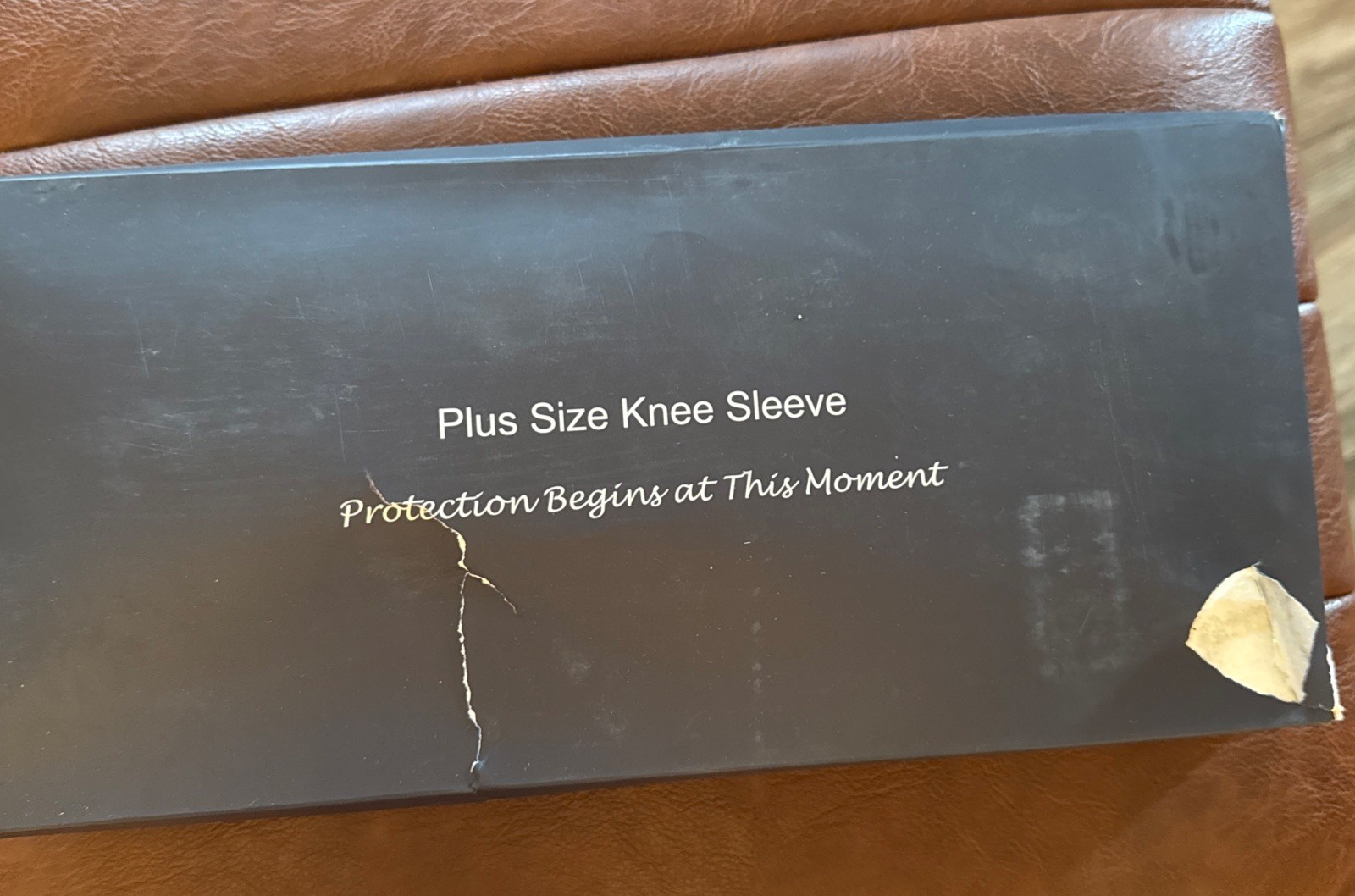 Nvorliy Knee Sleeve Plus Size for Large Leg – Detachable Strap Design, Open-Pate
