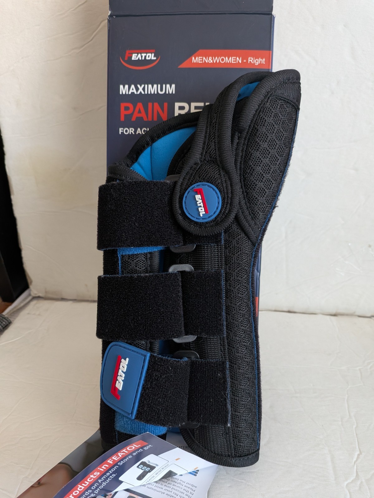 FEATOL Carpal Tunnel Wrist Brace Night Support Thumb Spica Splint Right Hand M/L