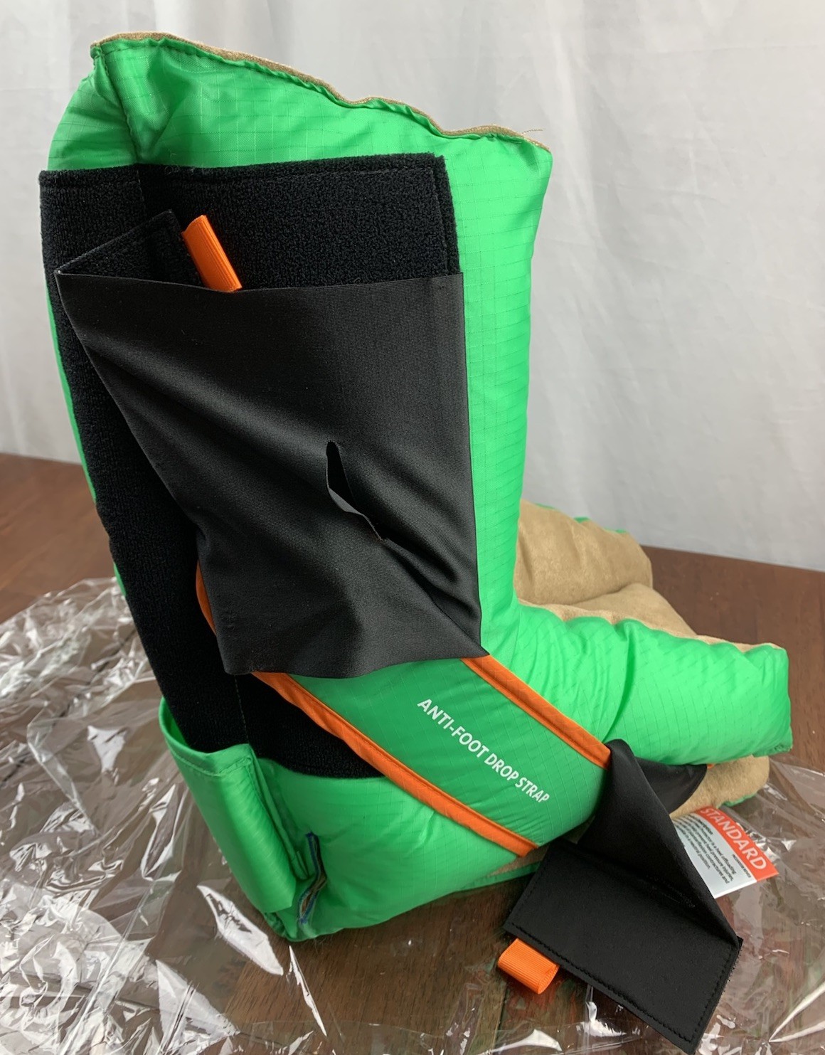 TruVue Heel Protector Boot Pressure Relief Skin Protection Wedges New Open Box