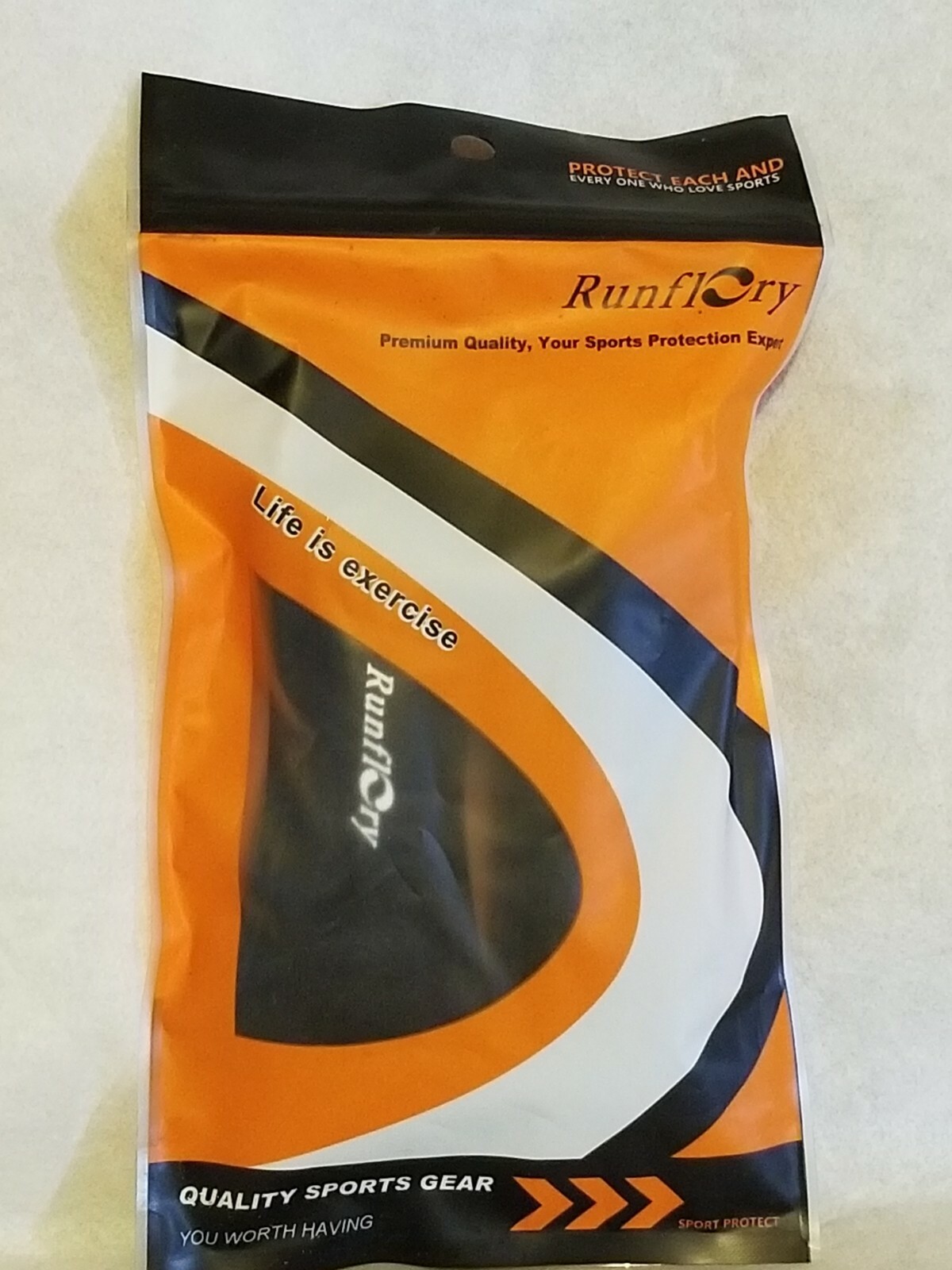 Runflory Patella Knee Straps Support Braces 2 Pk Volleyball Squat Adjustable NEW