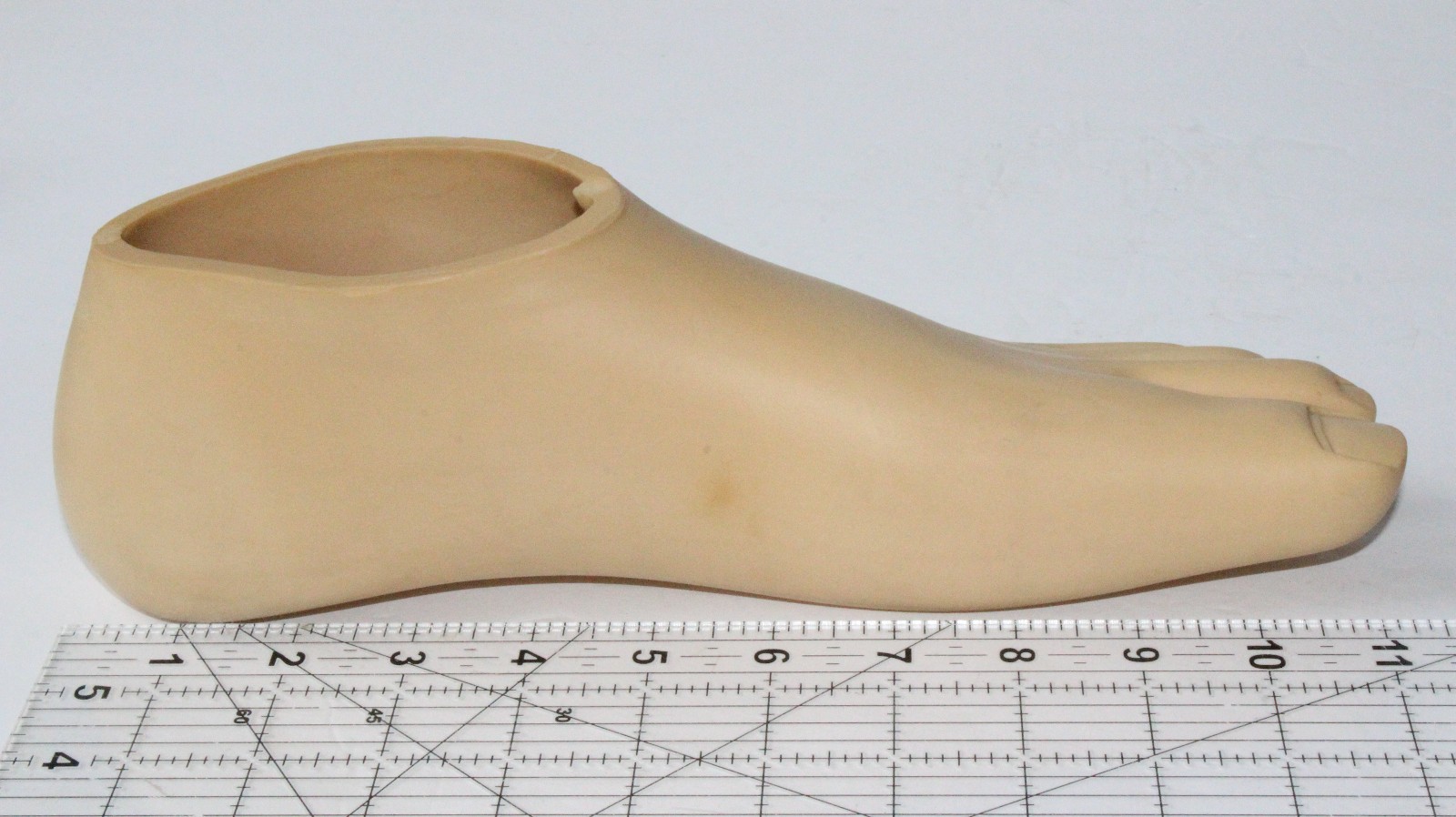 Blatchford Endolite Navigator Prosthetic Foot Shell~ Sz 29 LEFT Beige