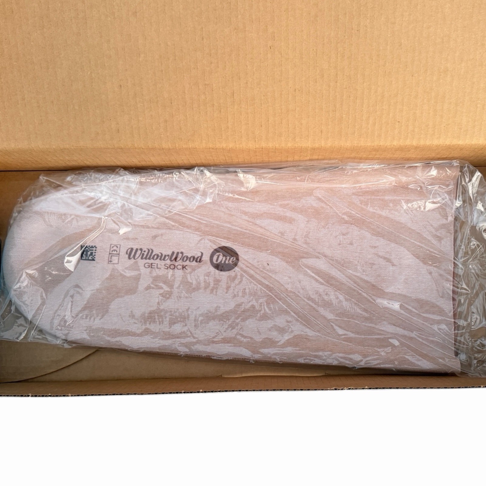 WillowWood Alpha SmartTemp Fabricless Liner 4.5mm w/ One Gel Sock Large Plus