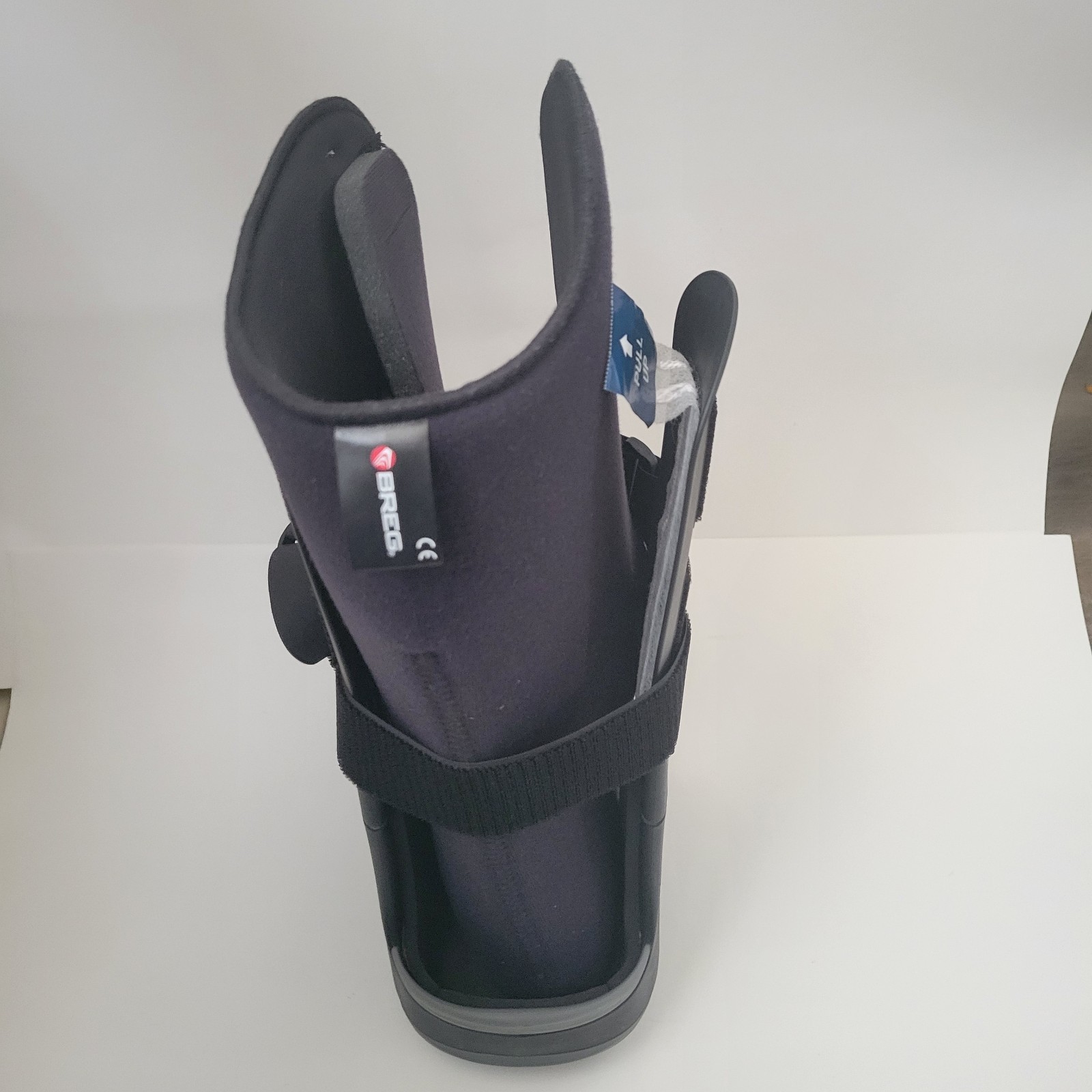 Breg Walking Boot Foot Brace Size Small • Fits Men 6–8 / Women 7–9 • Pre-Owned