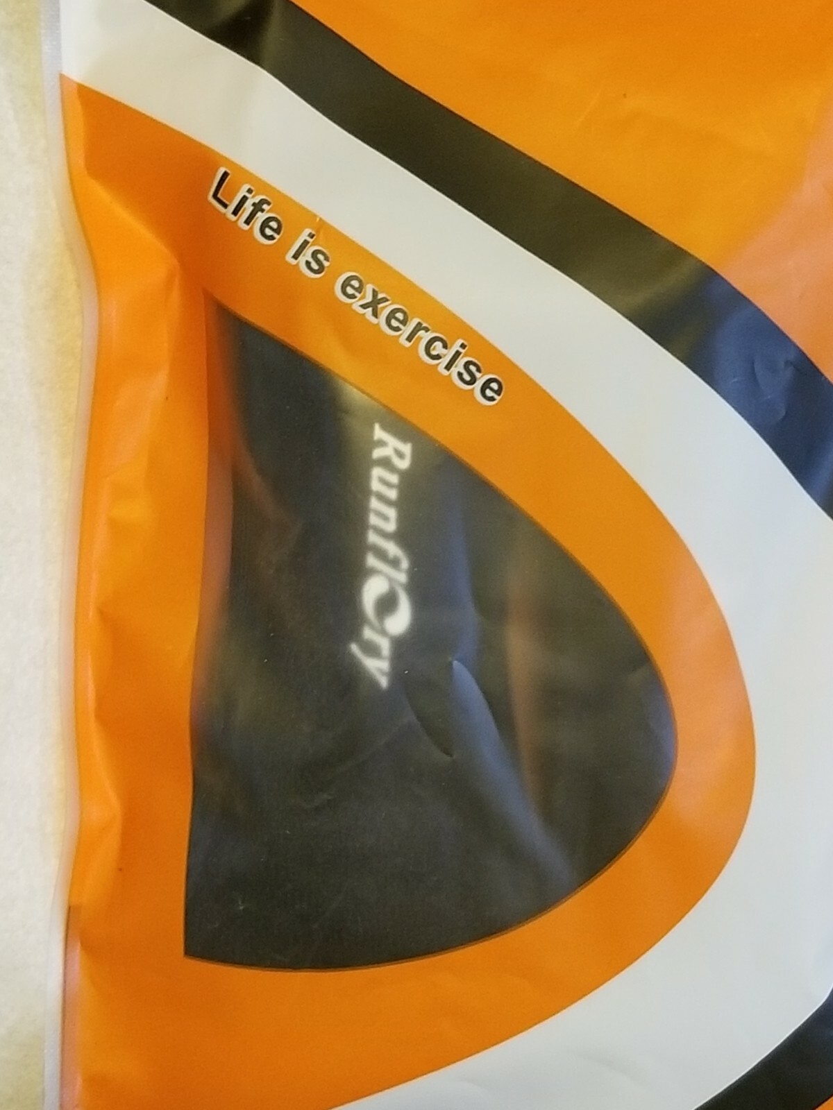 Runflory Patella Knee Straps Support Braces 2 Pk Volleyball Squat Adjustable NEW