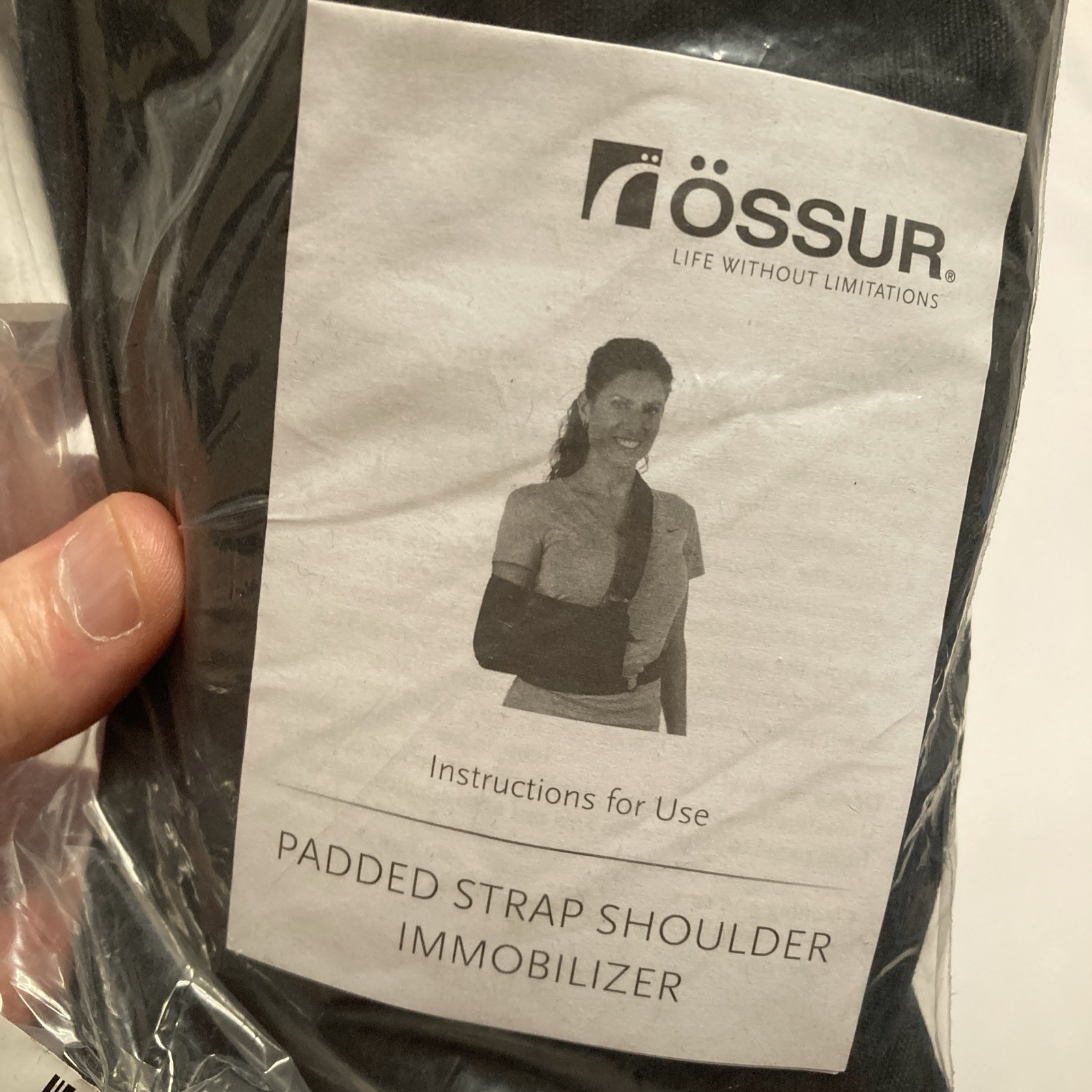 OSSUR Padded Strap Shoulder Immobilizer Brace Sling Adult Large Medical Black