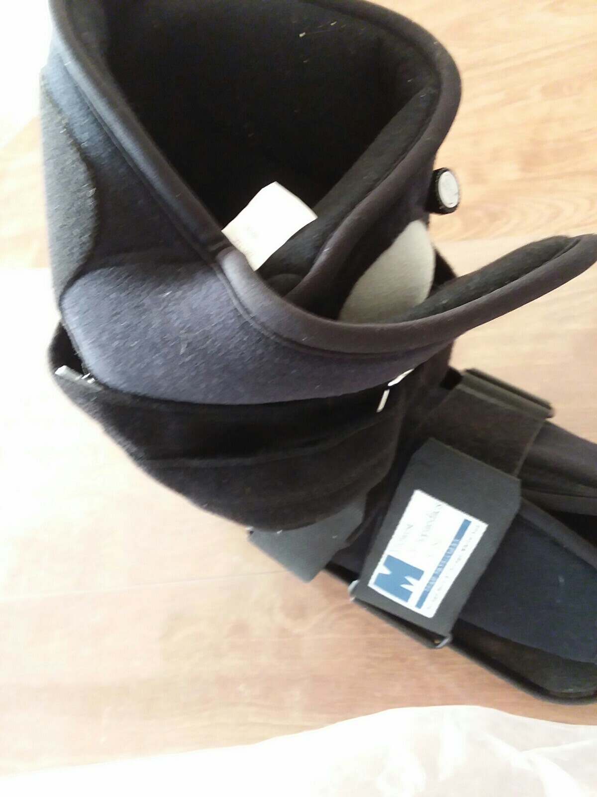 Ankle Support Boot Large Adjustable MaxTrax Air Walker German Made by Procare 