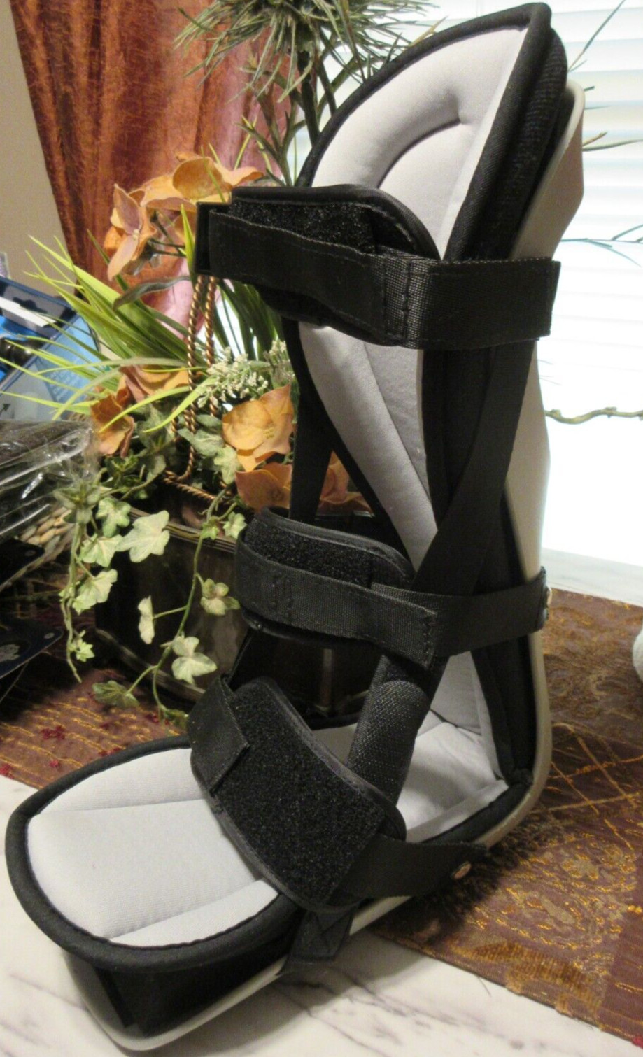 Planter Fasciitis Adjustable Leg Support Brace, Right or Left Foot Size Small