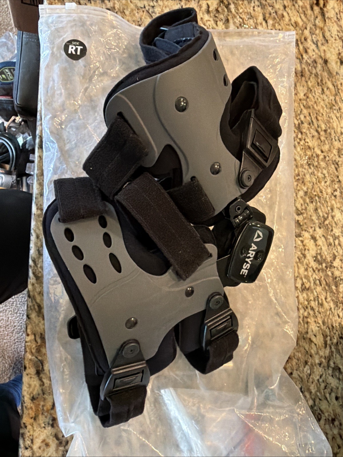 Aryse Metforce OA Knee Left Brace NEW AY-43-R