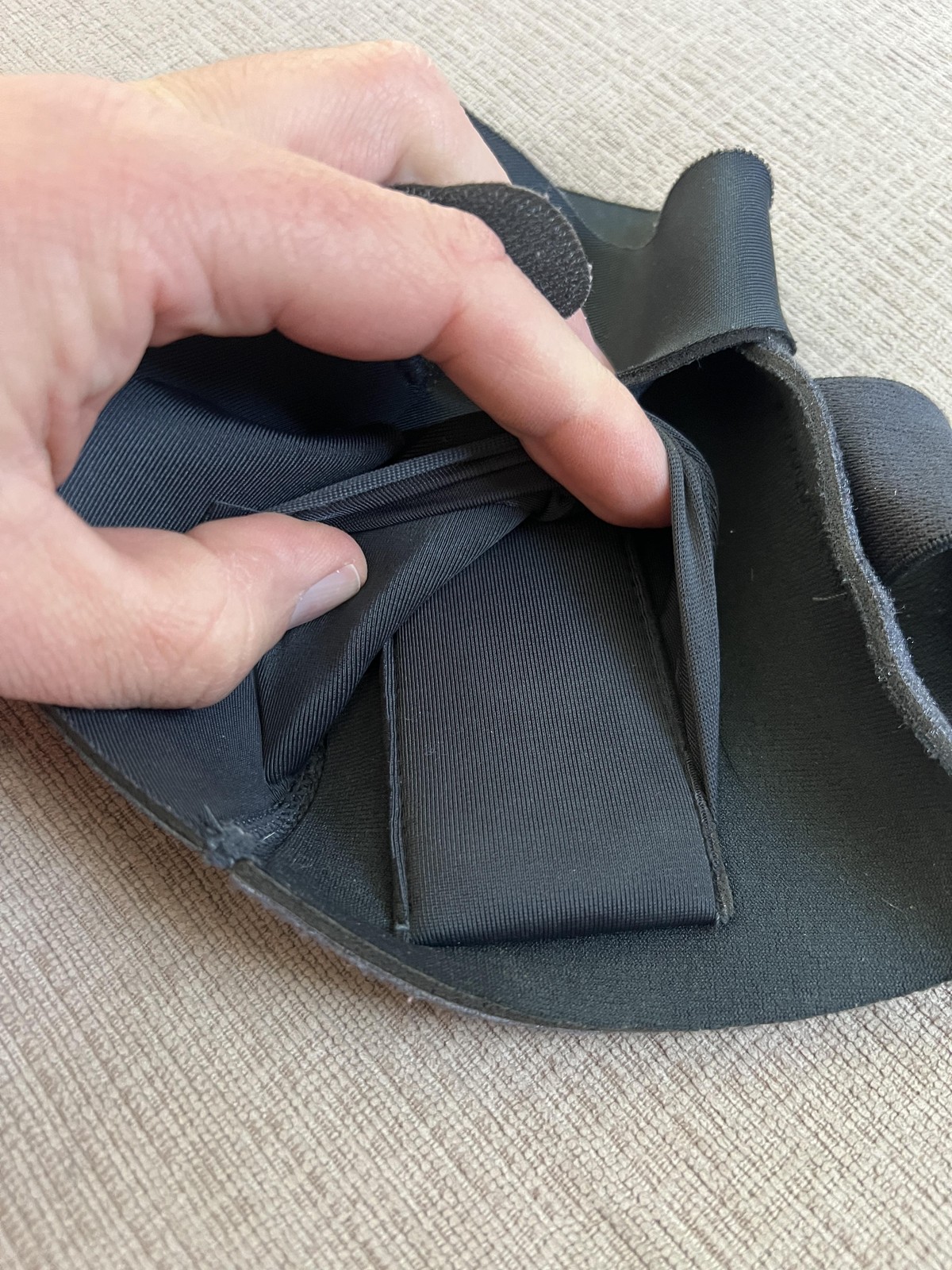 CVS Health Thumb Guard Wrist Brace Black Adjustable Neoprene Support One Size