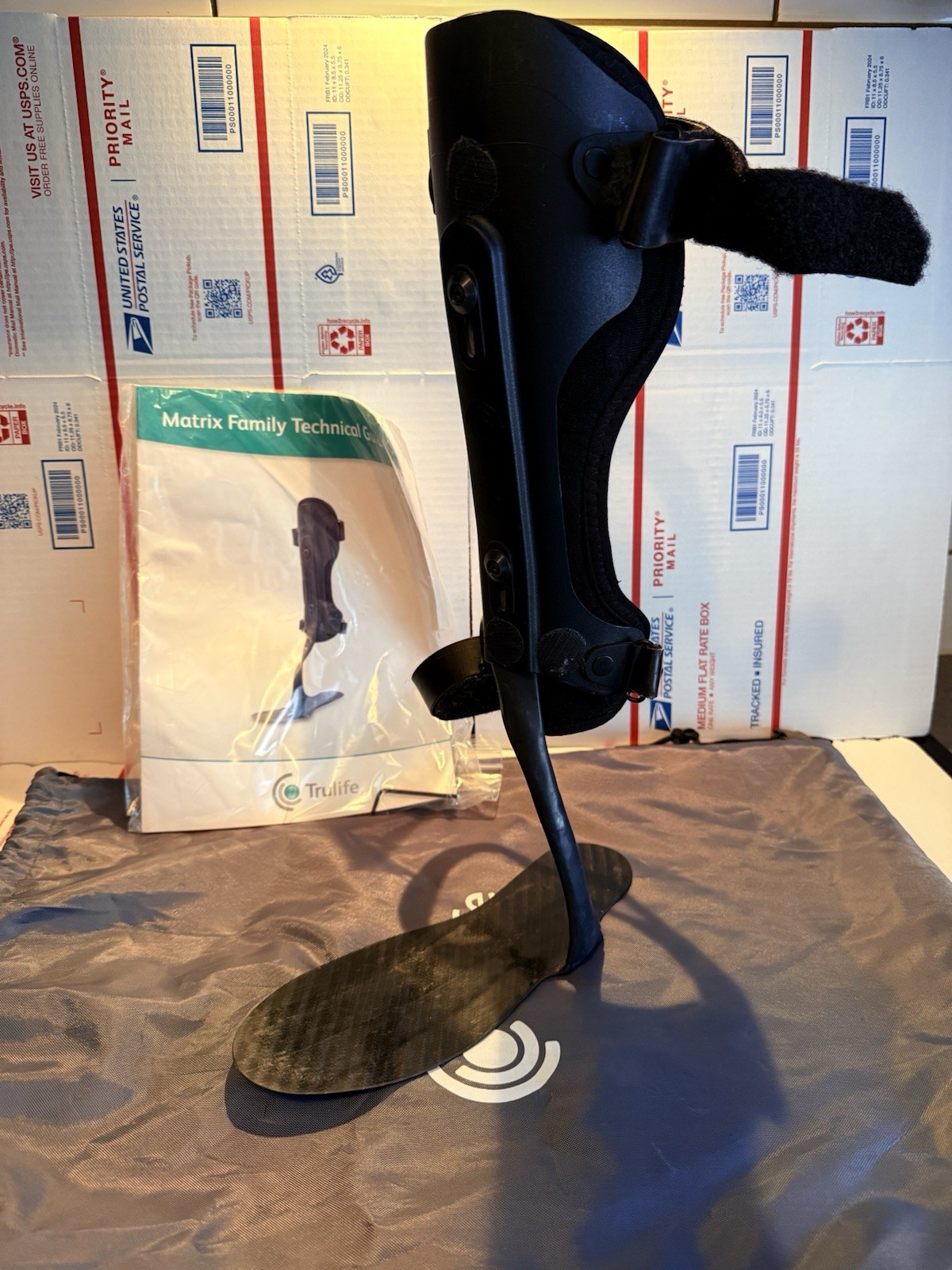 Trulife Matrix Max 2 AFO – Medium Left – Carbon Fiber, Trimmable Footplate-