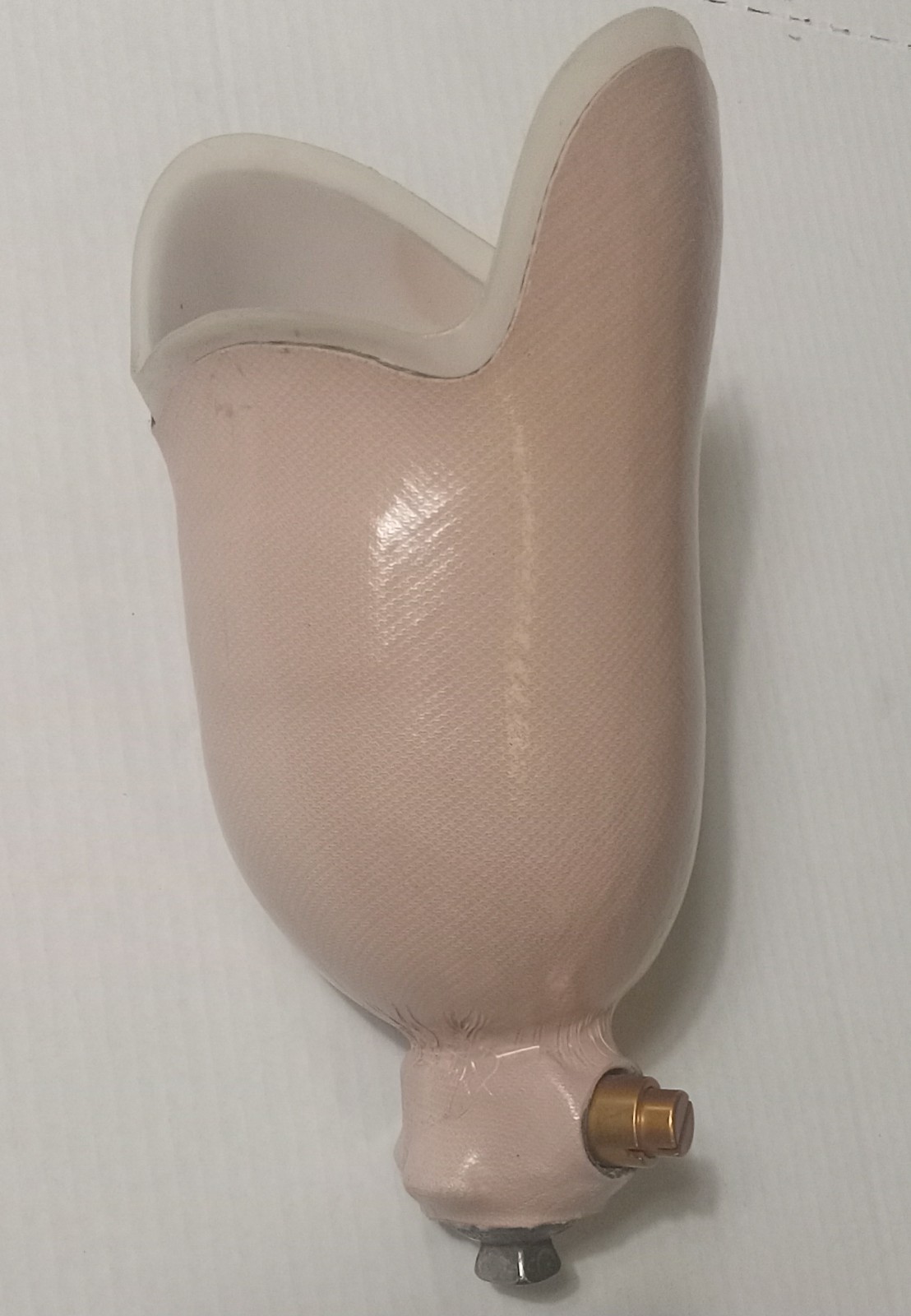 Left Below Knee BK Prosthetic Socket w/ 3R80 Connector Expulsion Valve & Liner