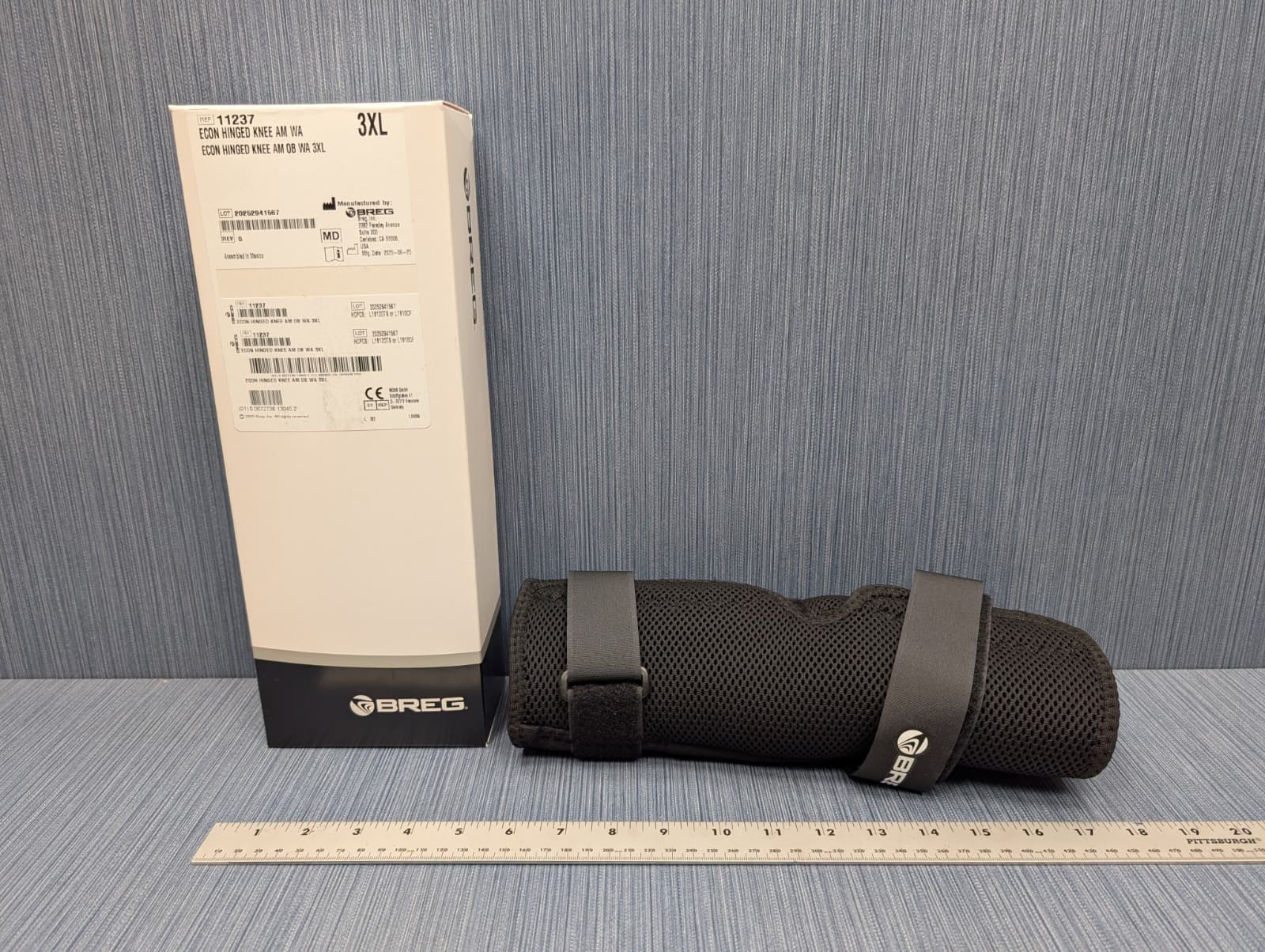 Breg Economy Hinged Knee Brace Size XXXL Wrap Around 11237 3XL