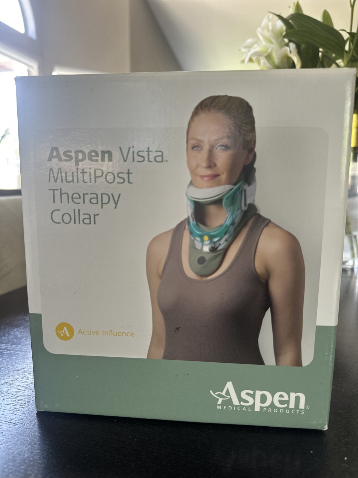 Aspen Vista MultiPost Cervical Therapy Collar Universal Size Neck Brace 984250