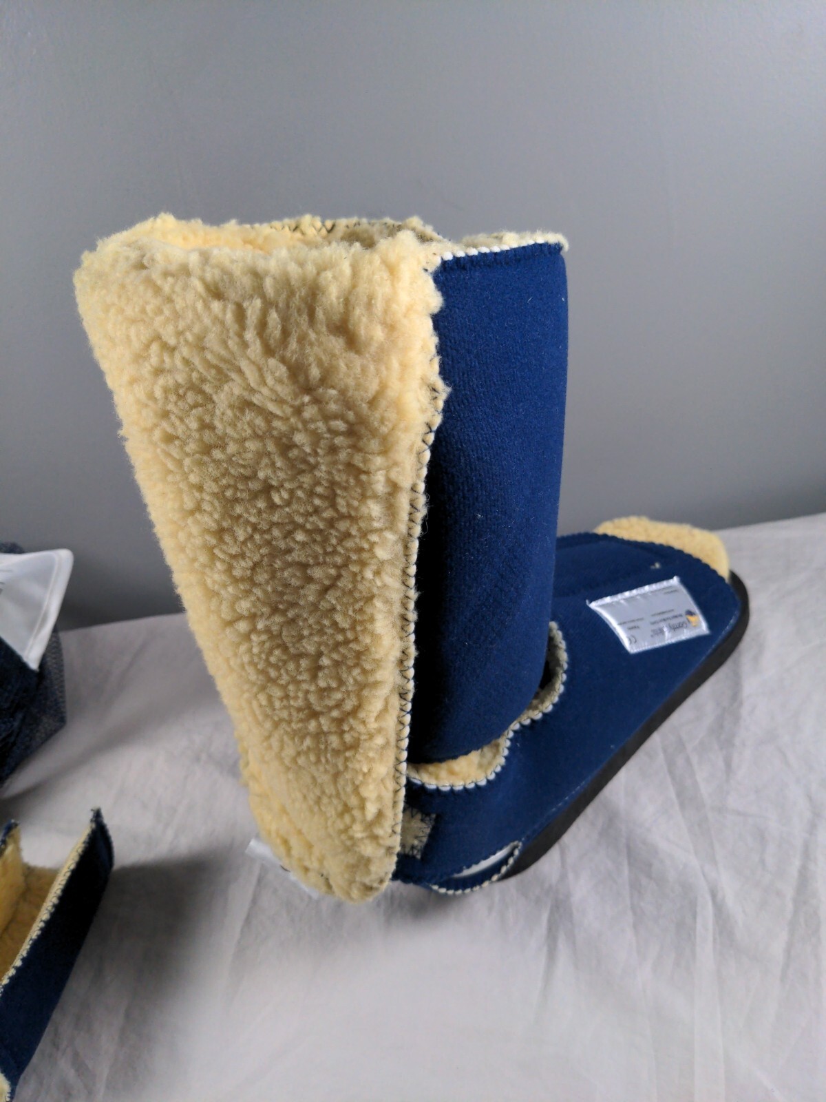 Comfy Splints 24-2302 Comfy Boot with Fleece lined Headliner – Adult, Dark Blue