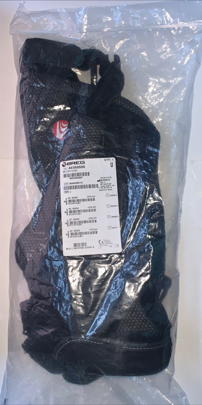 BREG Arc 2.0 With Pillow U Shoulder Brace With Support Pillow AE050500 Black