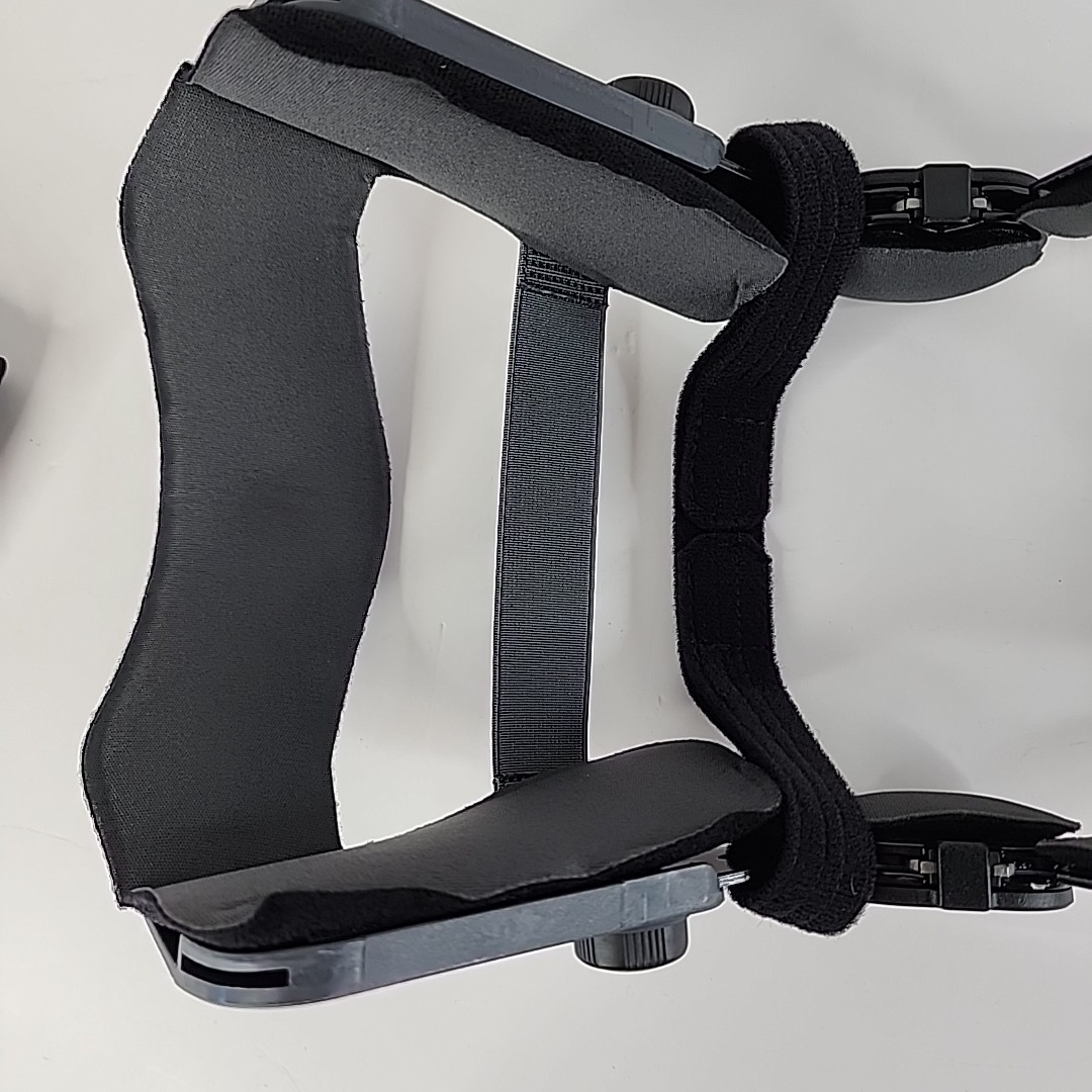 Paradigm Bracing Solution Knee Brace Model Shift 52-3 Medium L-1845 L-1852
