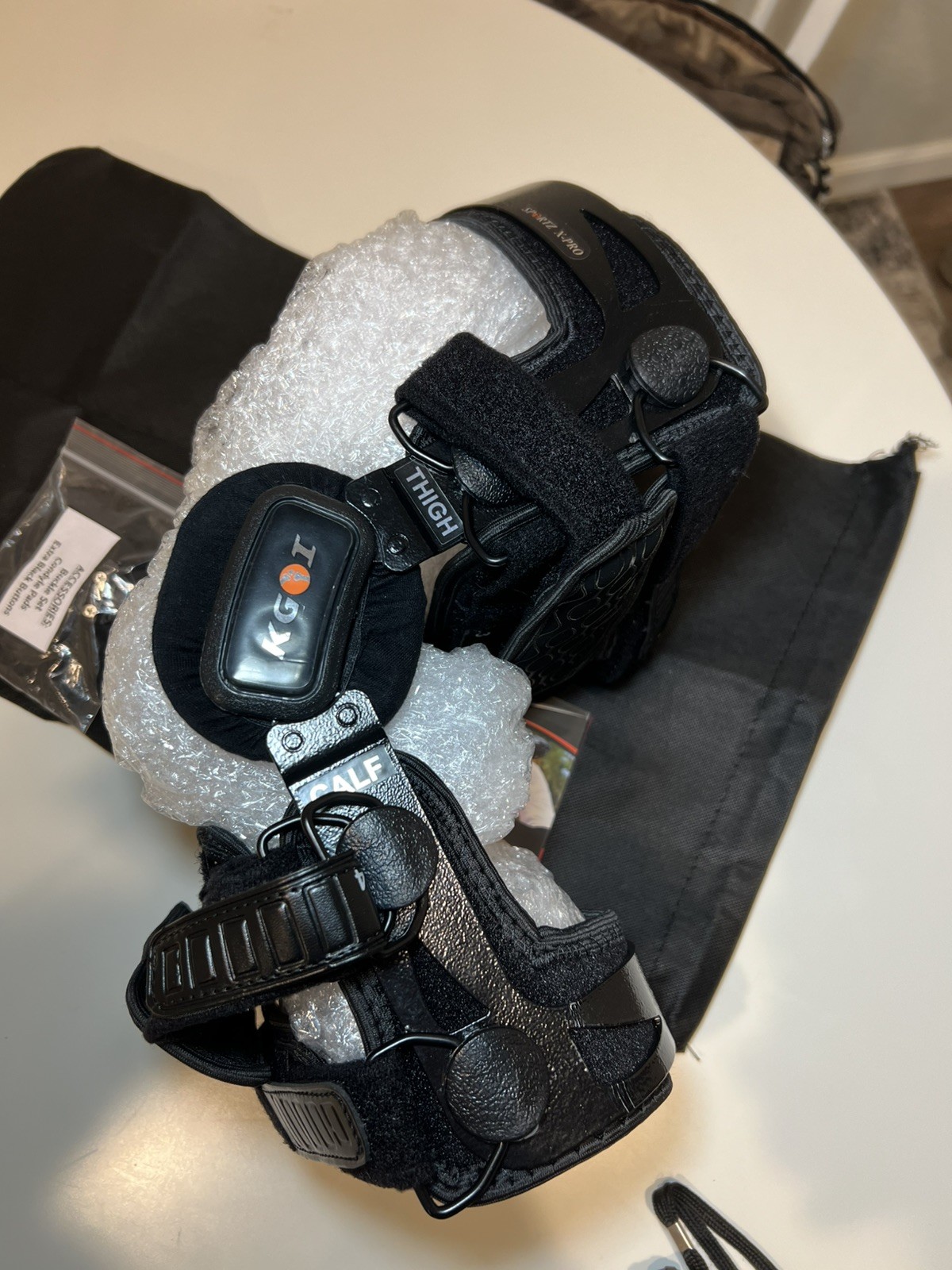 KGOI Knee Brace for ACL/Ligament/Sports Injuries/Arthritis (OA)/Size 17