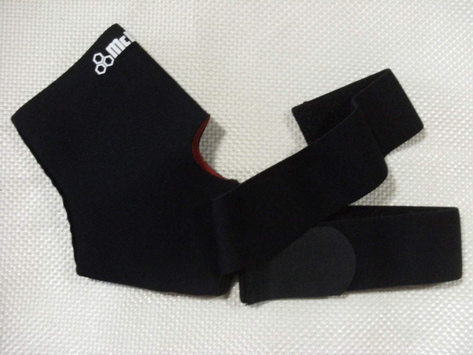 McDavid Sports XL X-Large 432 Adjustable Ankle Support With Strap – preowned