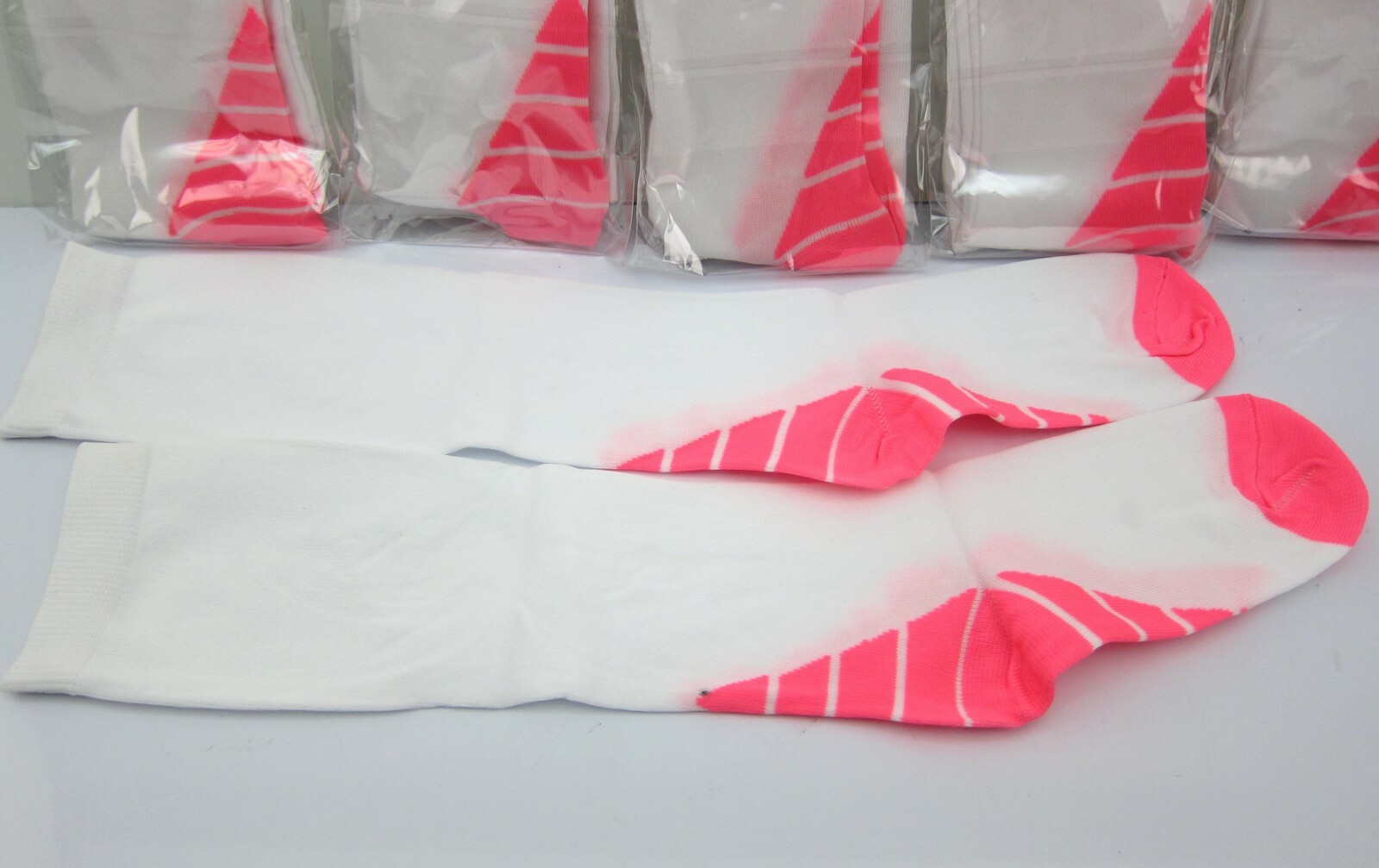 NEW 6 Pair Women’s Compression Socks White Pink 35-40 mmhg XL Medical Running